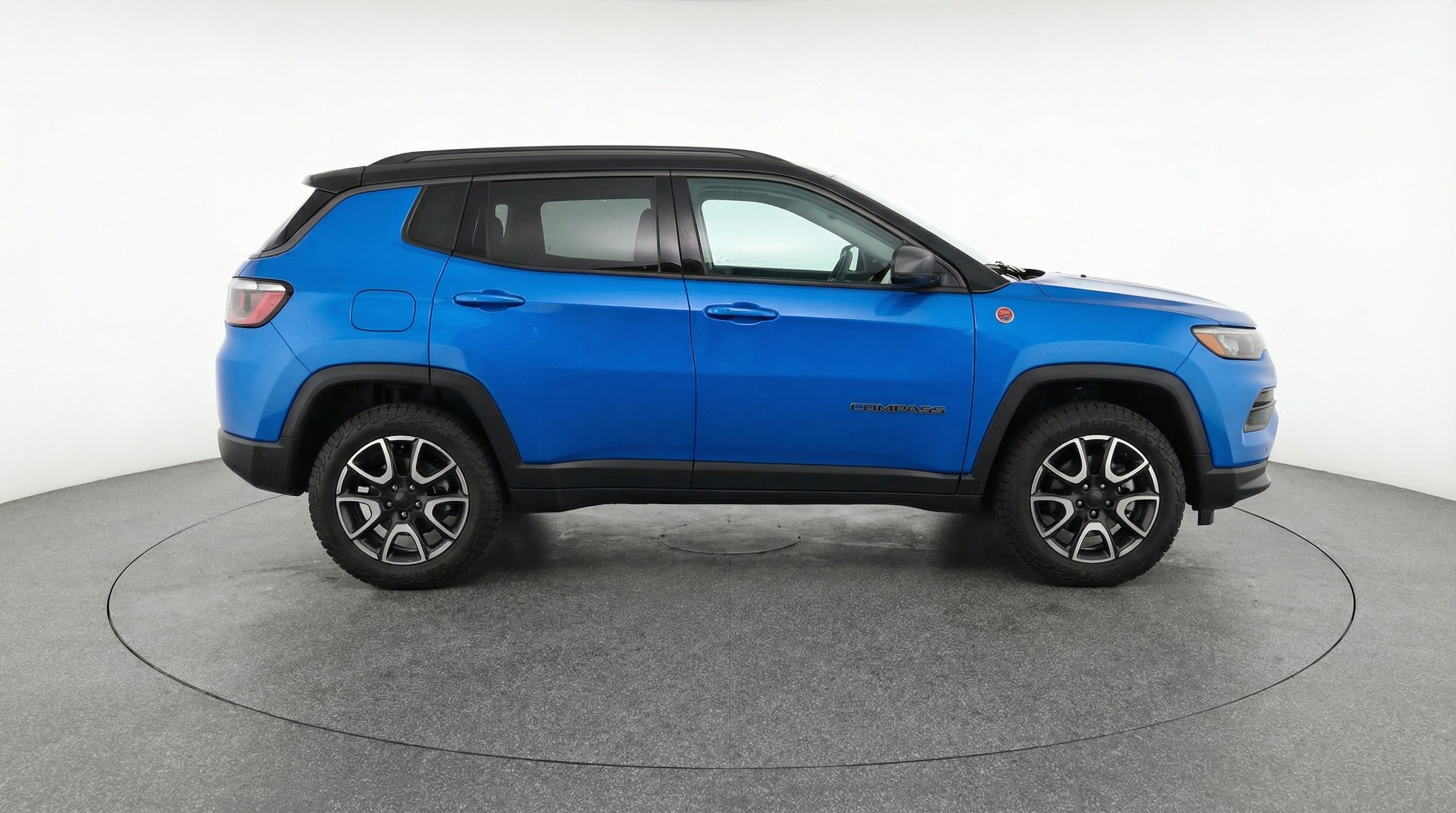 Thumbnail: 2025 Jeep Compass - 8