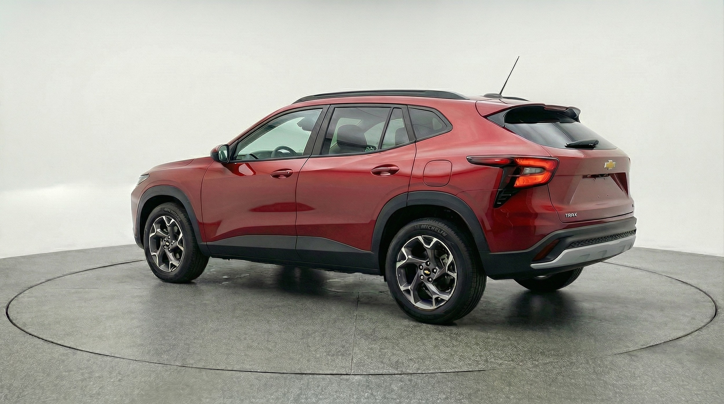 Thumbnail: 2025 Chevrolet Trax - 5