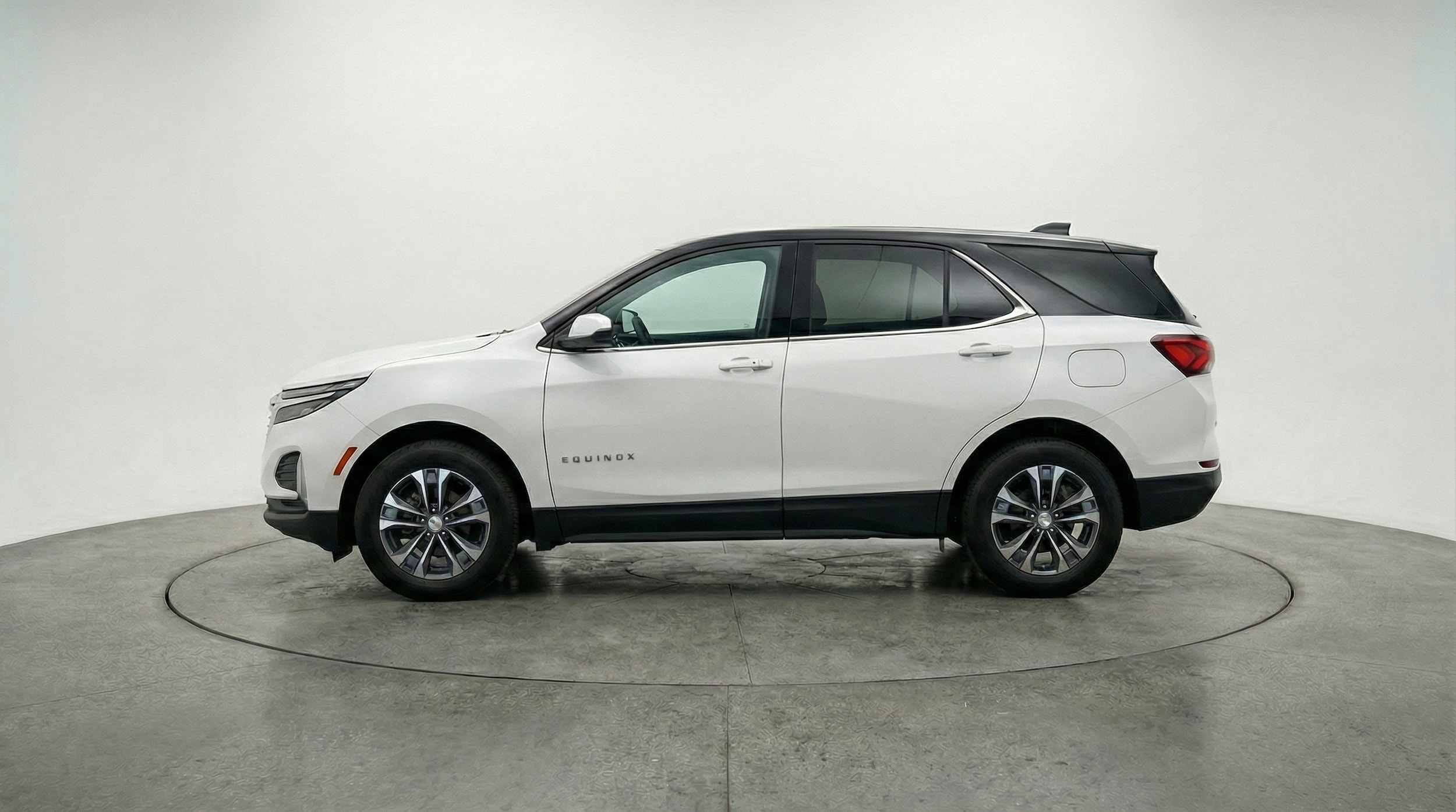 Thumbnail: 2025 Chevrolet Equinox - 4