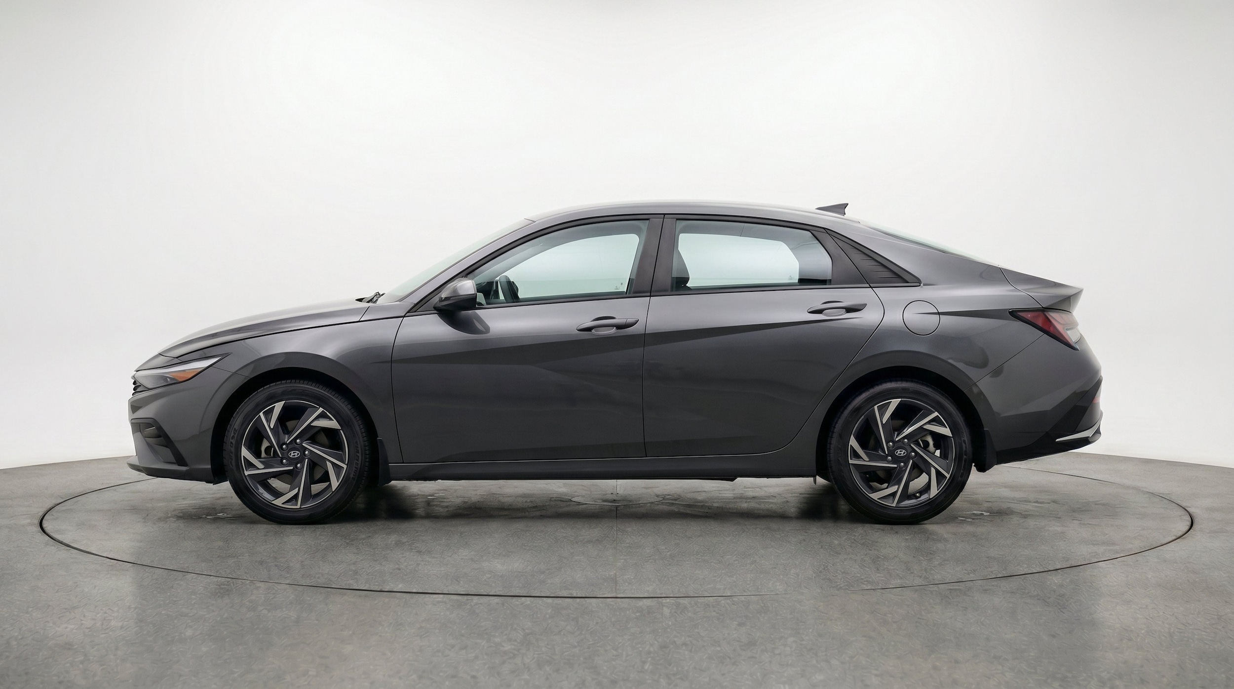 Thumbnail: 2025 Hyundai Elantra - 5