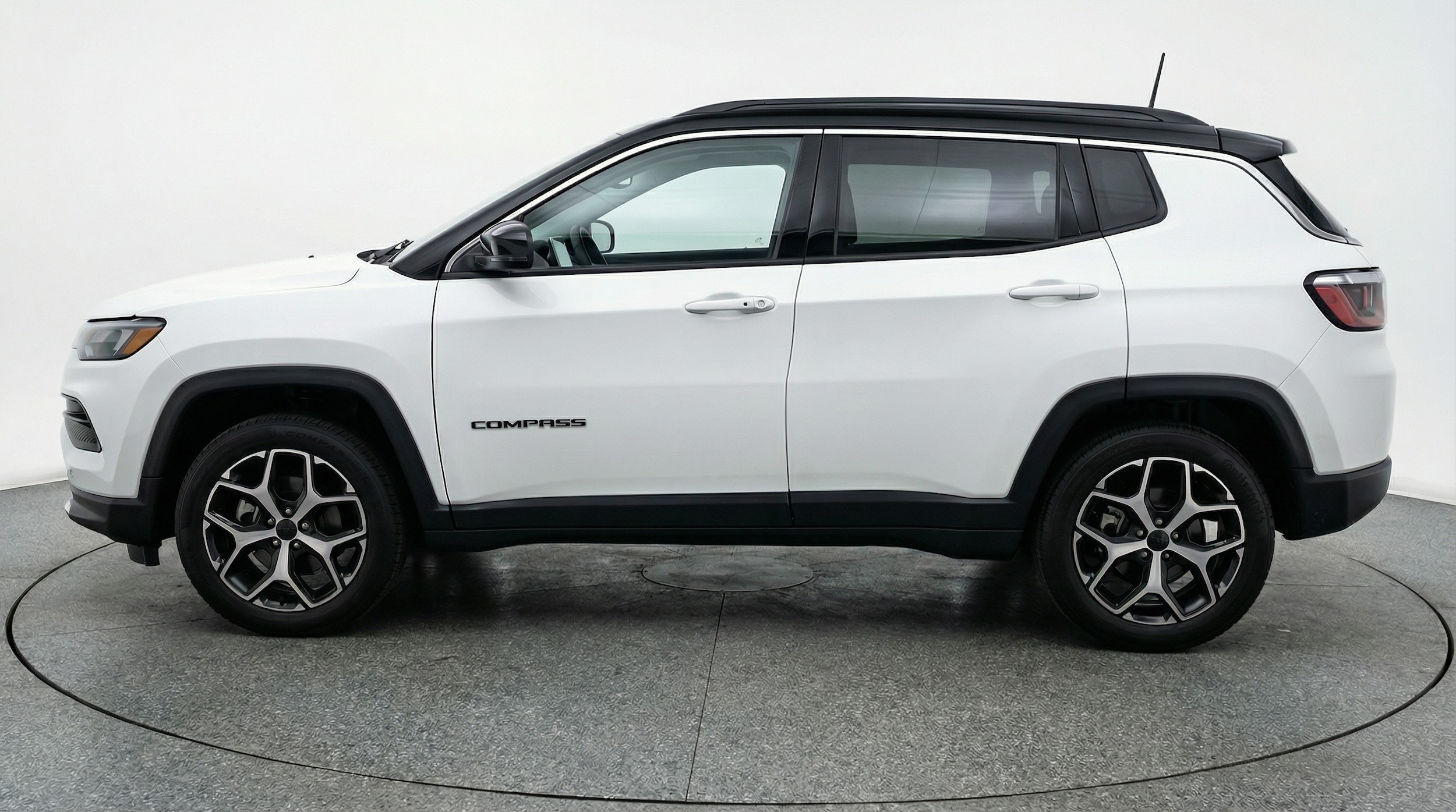 Thumbnail: 2025 Jeep Compass - 4