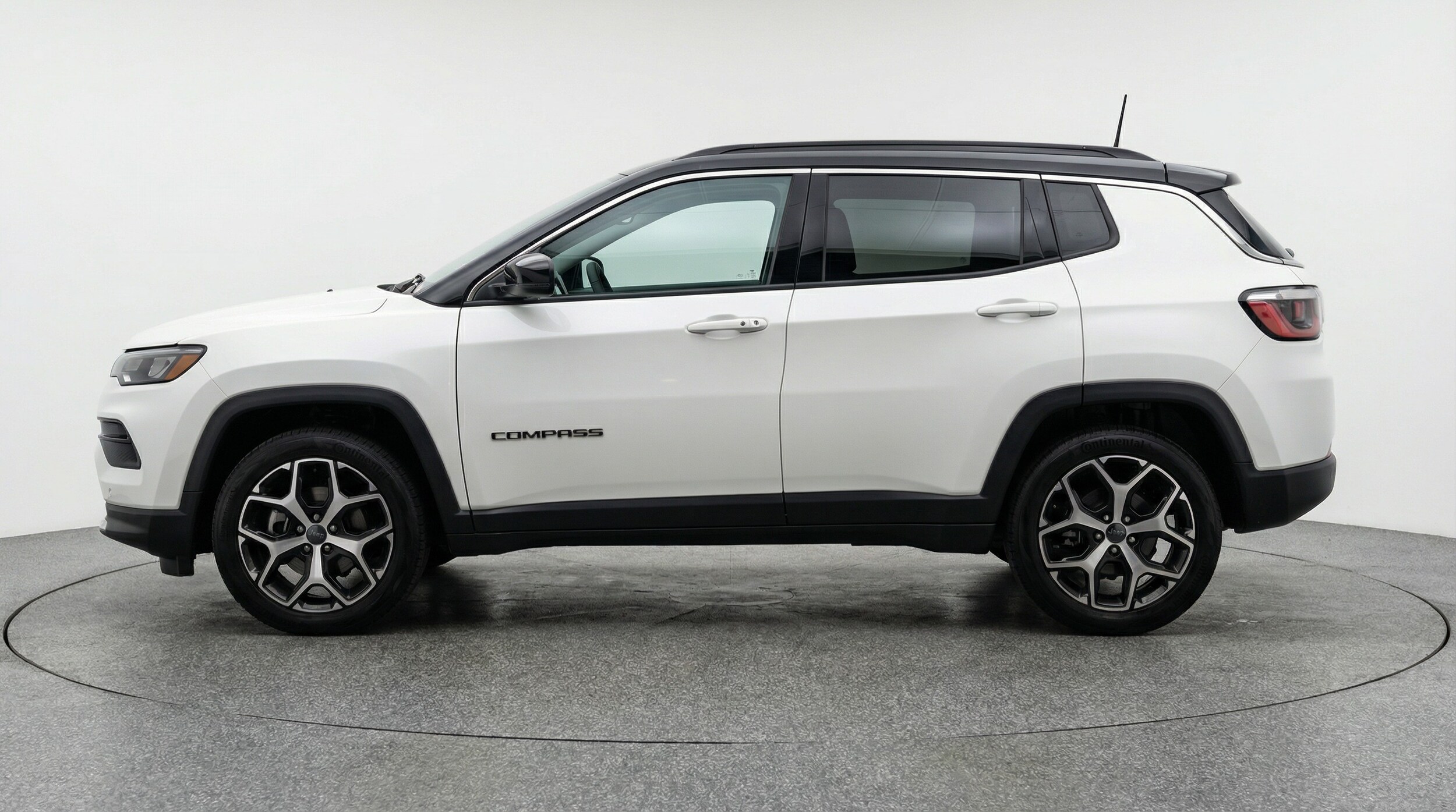 Thumbnail: 2025 Jeep Compass - 4