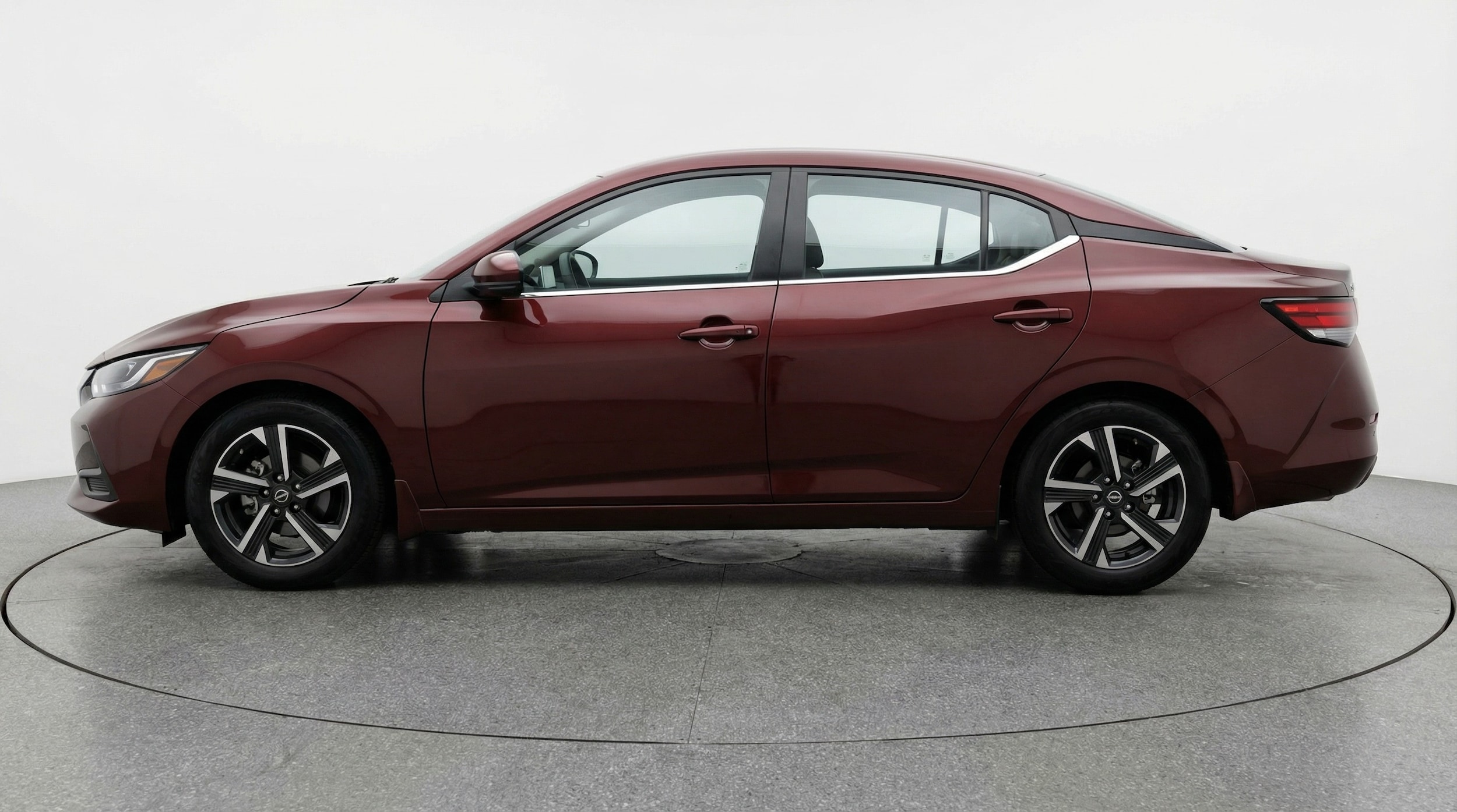 Thumbnail: 2025 Nissan Sentra - 4