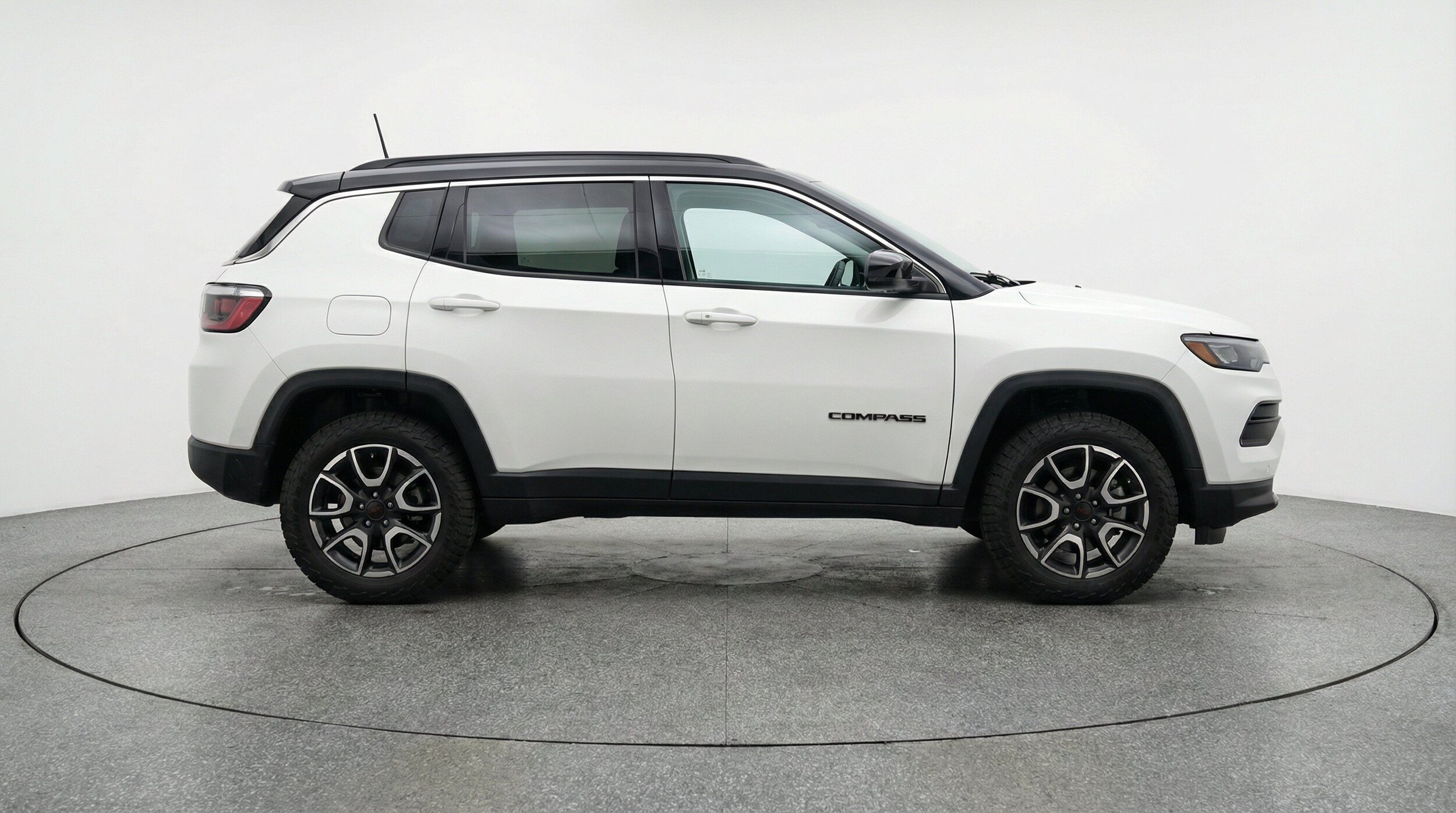 Thumbnail: 2025 Jeep Compass - 11