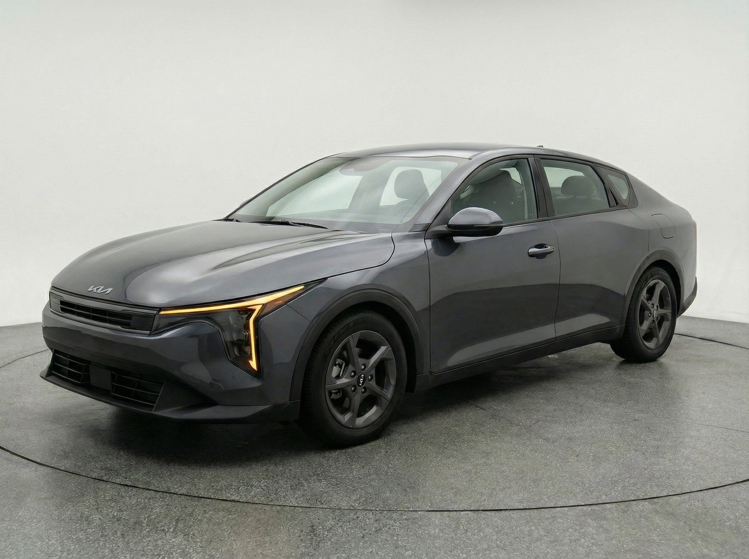 Thumbnail: 2025 Kia K4 - 3