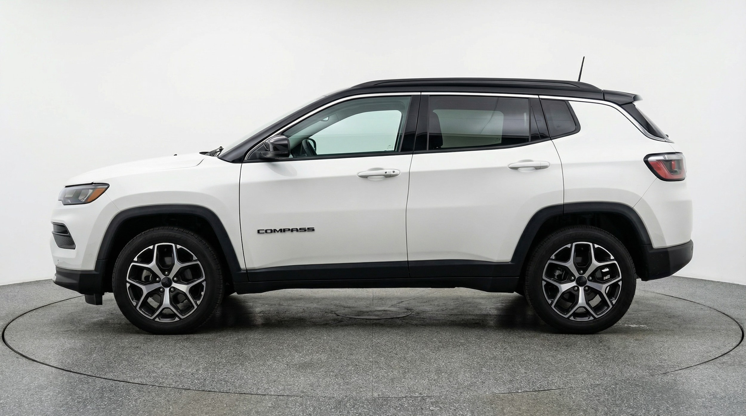 Thumbnail: 2025 Jeep Compass - 4