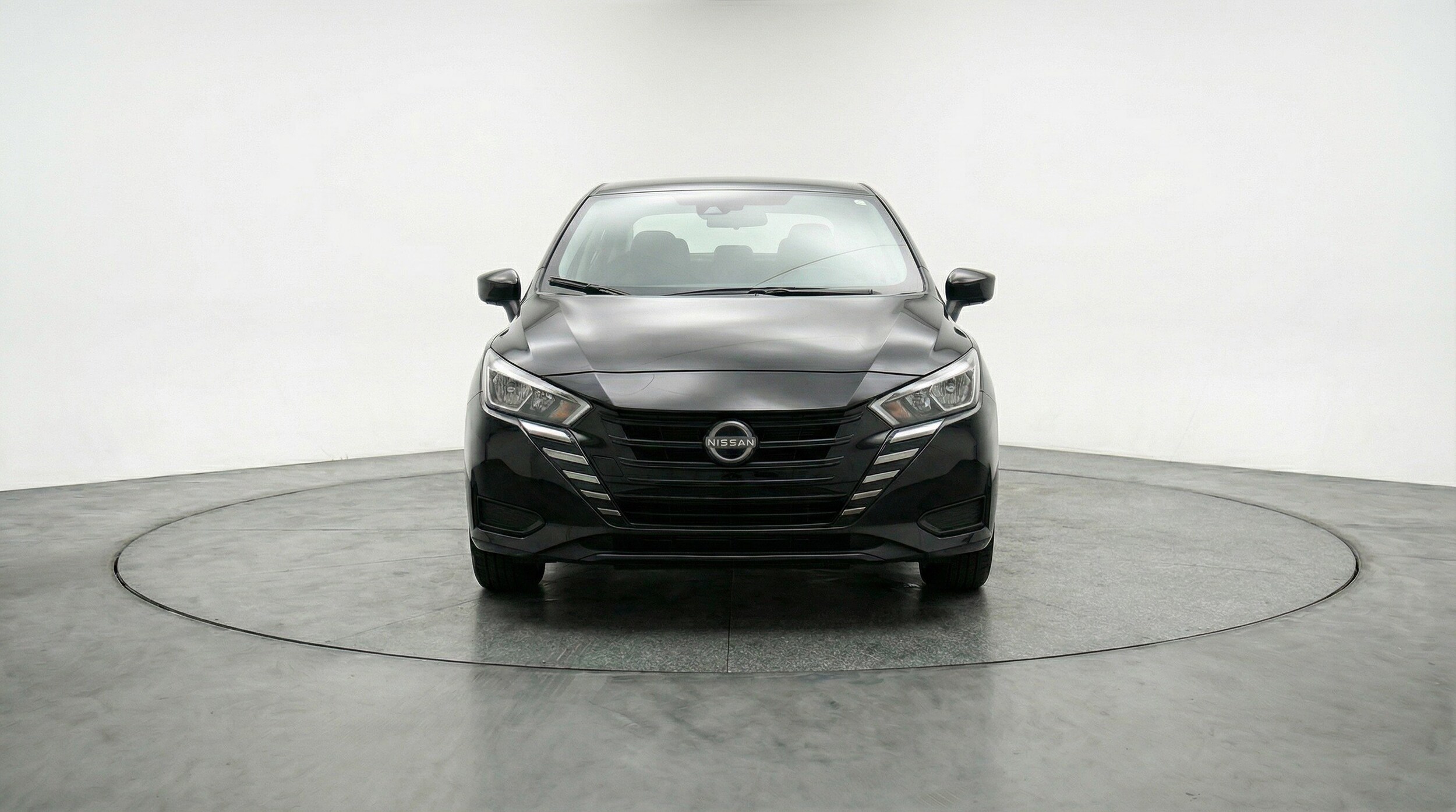 Thumbnail: 2025 Nissan Versa - 2