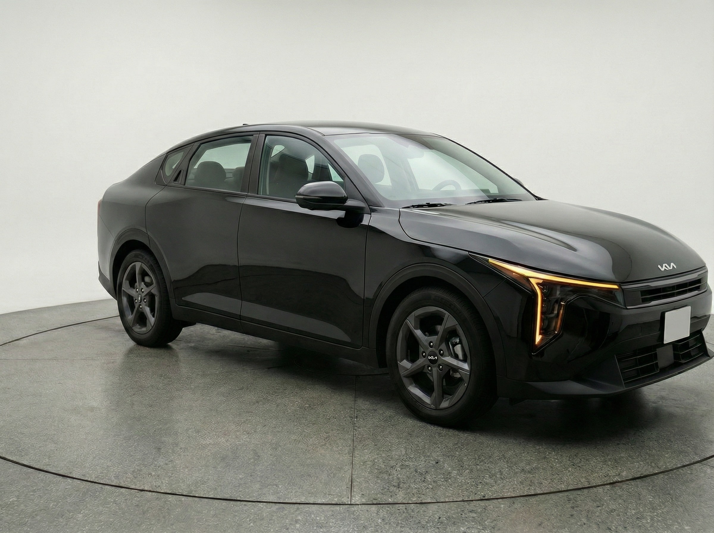 Thumbnail: 2025 Kia K4 - 1