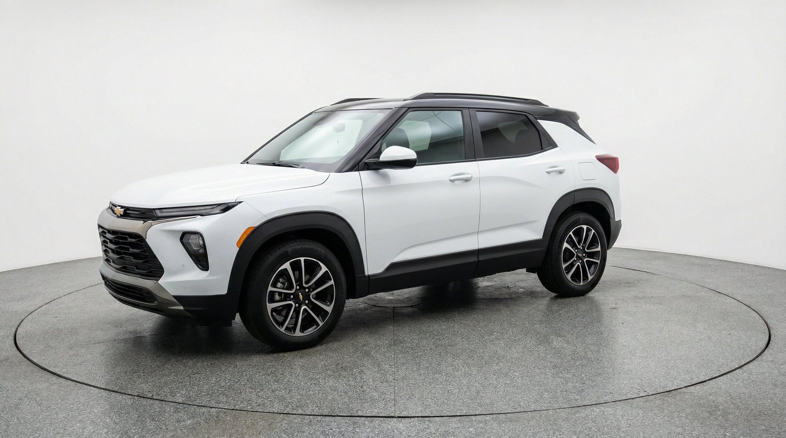 Thumbnail: 2025 Chevrolet TrailBlazer - 3