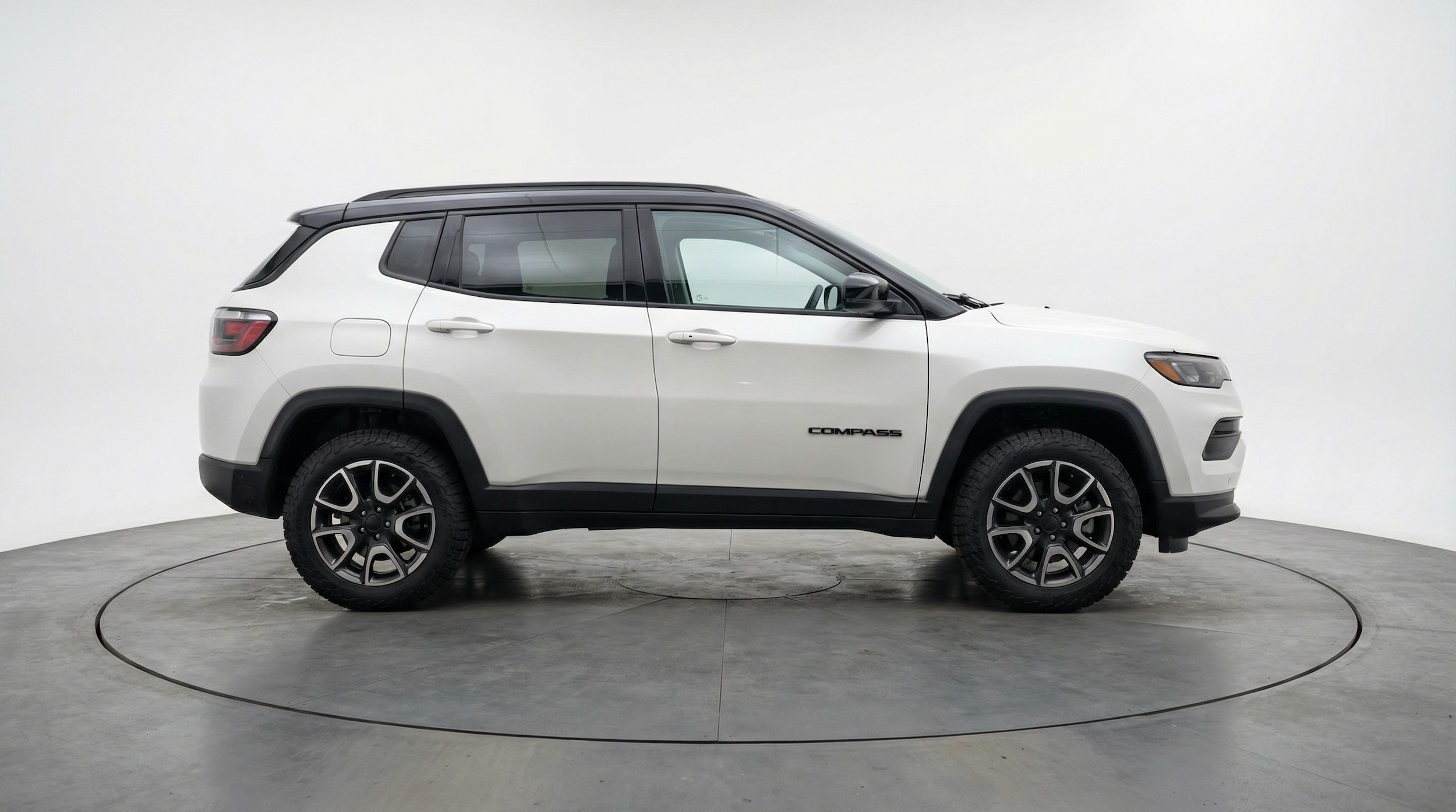 Thumbnail: 2025 Jeep Compass - 8