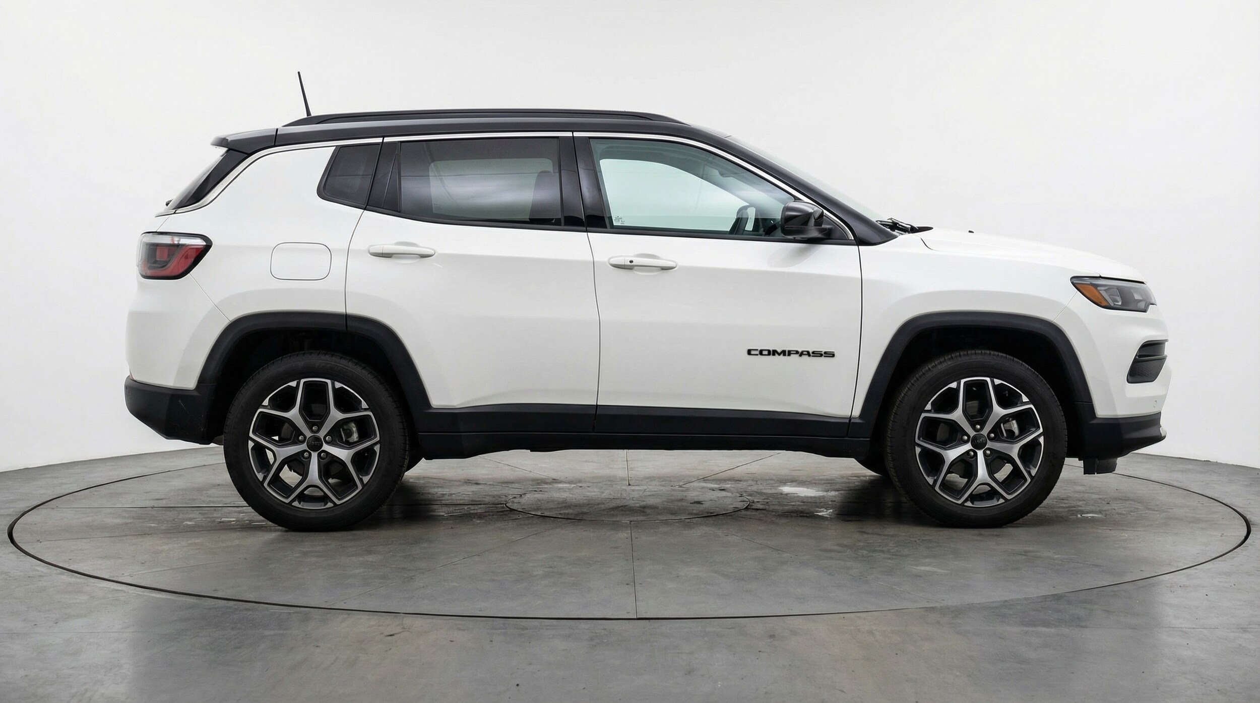 Thumbnail: 2025 Jeep Compass - 8