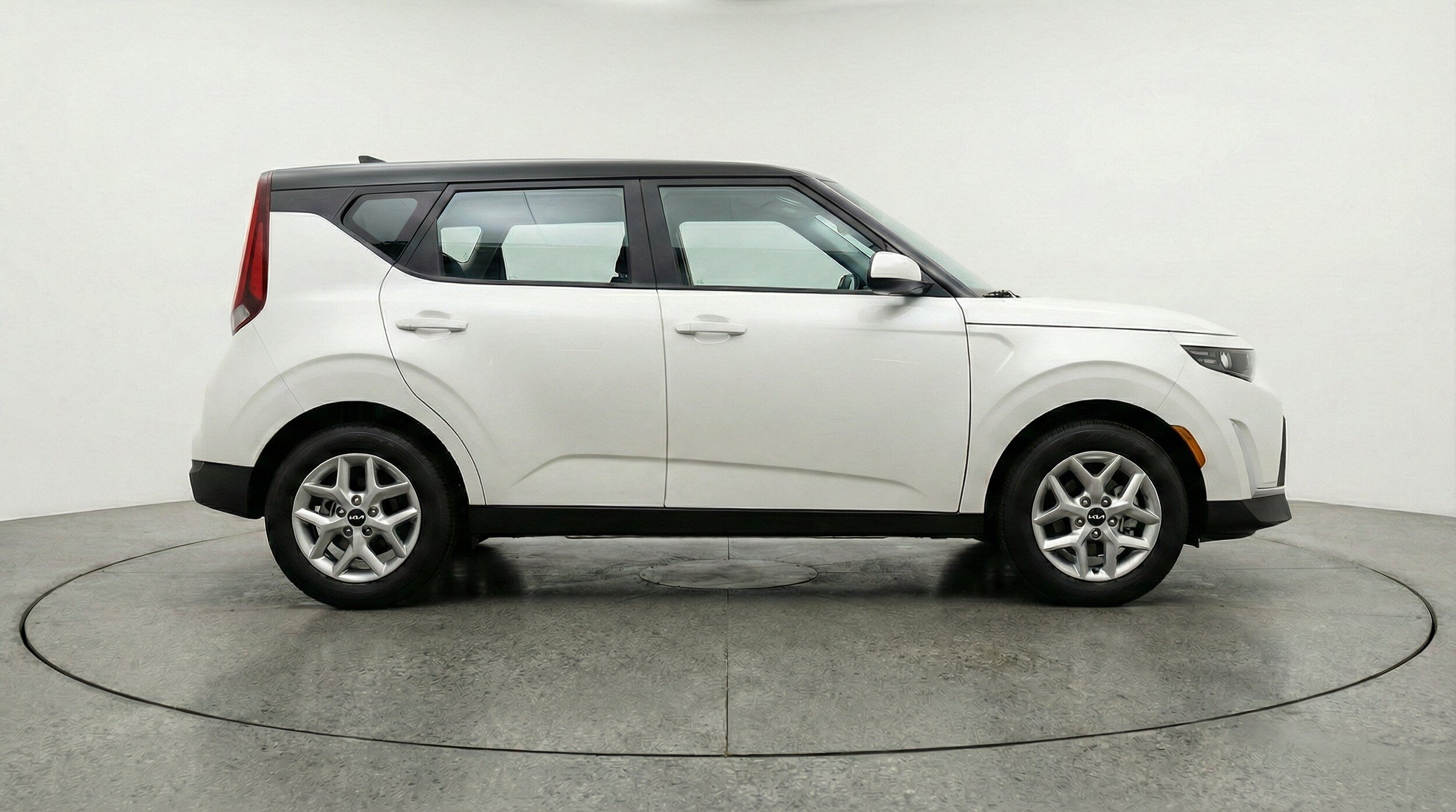 Thumbnail: 2025 Kia Soul - 11