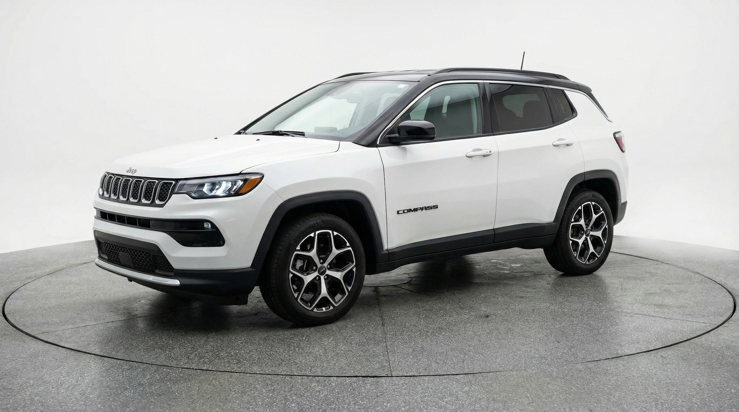 Thumbnail: 2025 Jeep Compass - 3