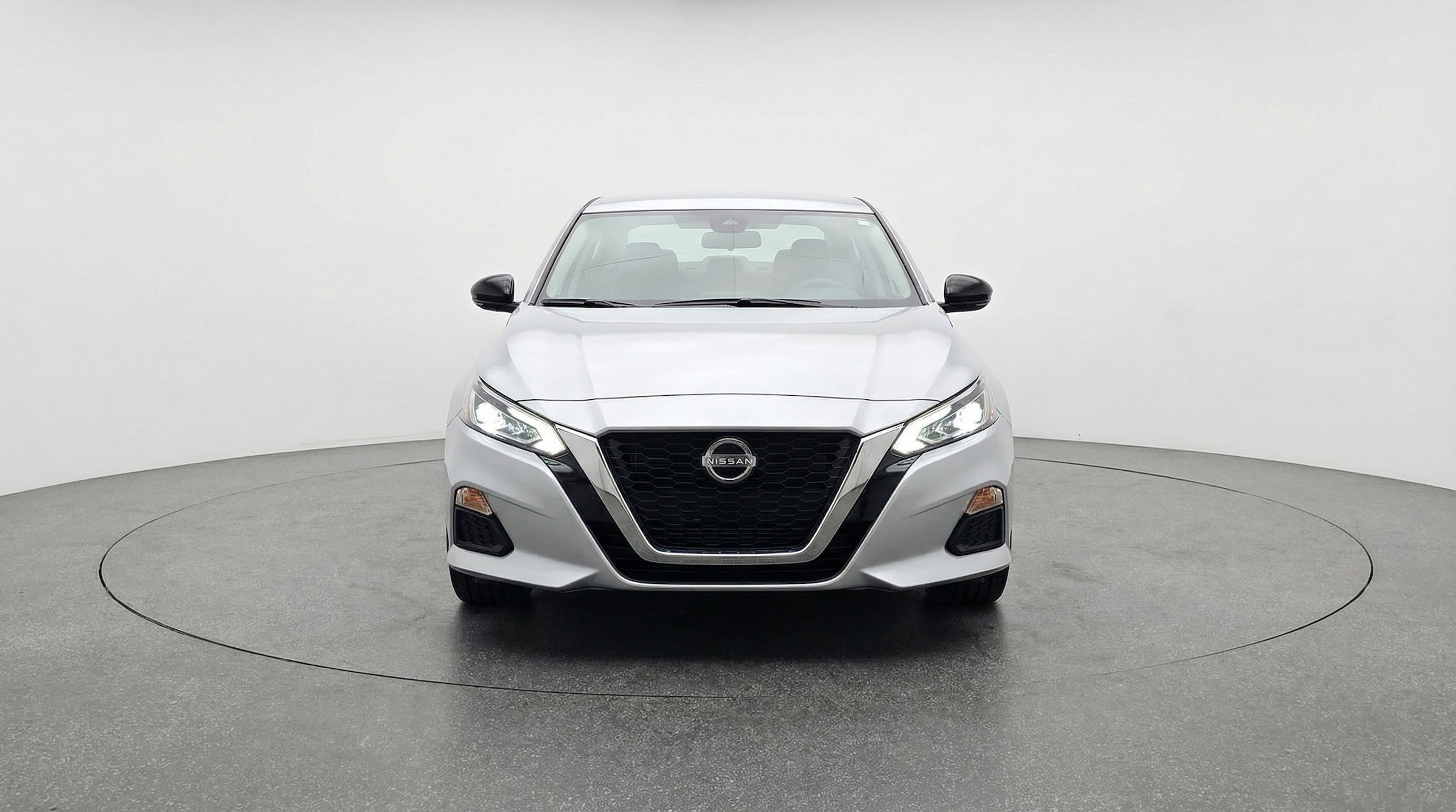 Thumbnail: 2025 Nissan Altima - 2