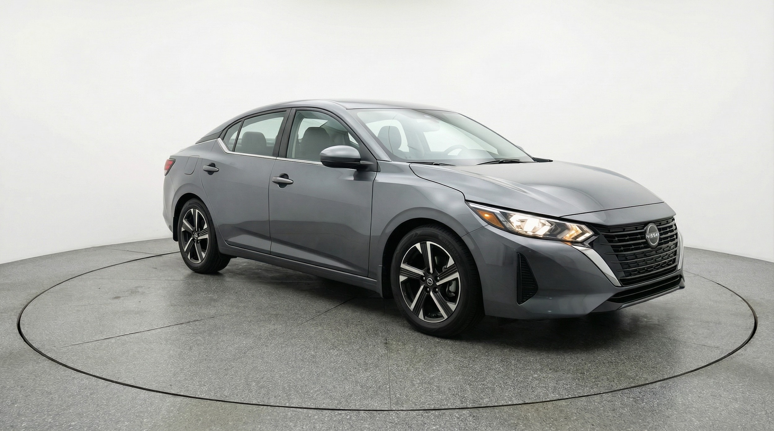 Thumbnail: 2025 Nissan Sentra - 1