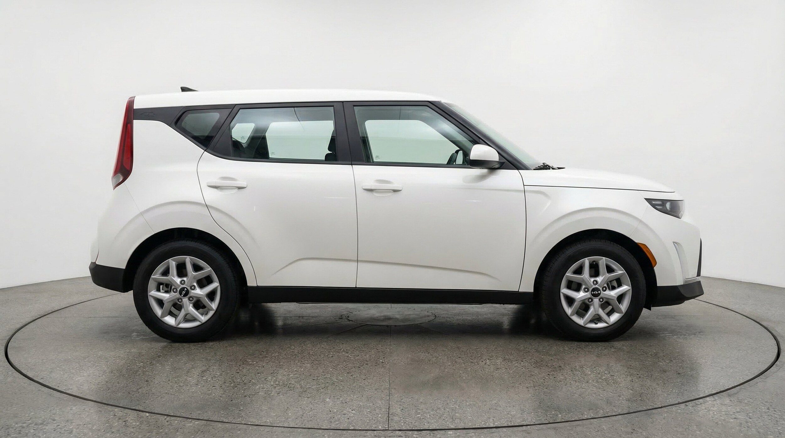 Thumbnail: 2025 Kia Soul - 11