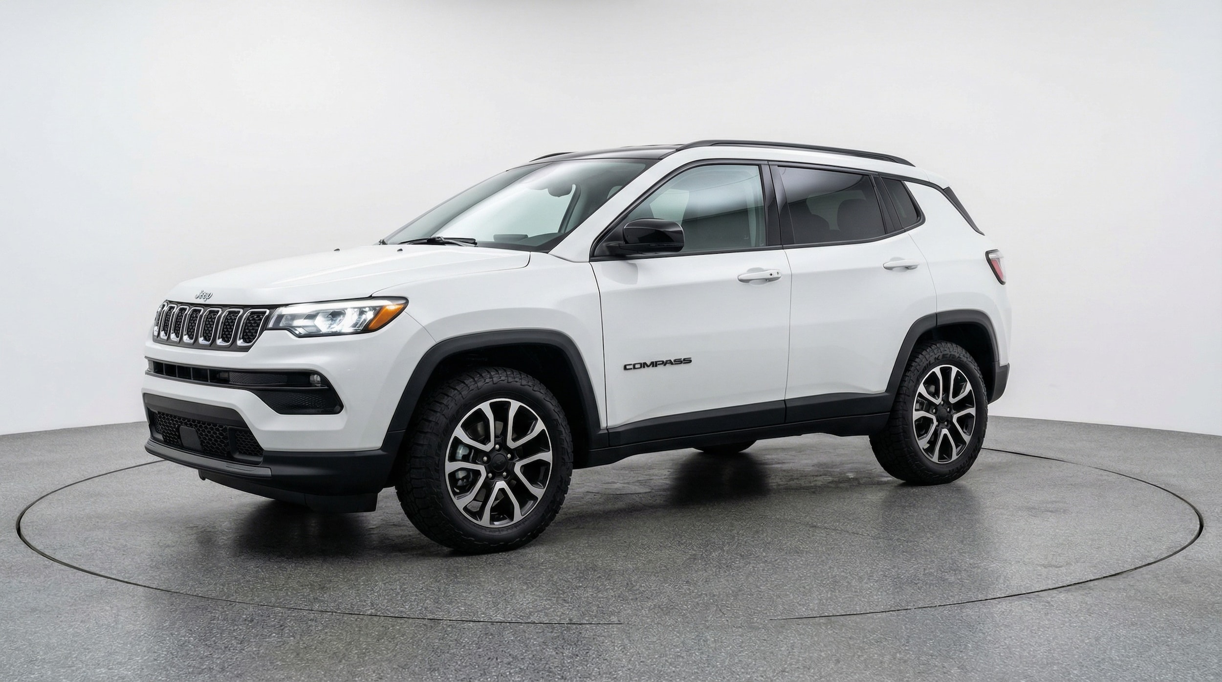 Thumbnail: 2025 Jeep Compass - 3