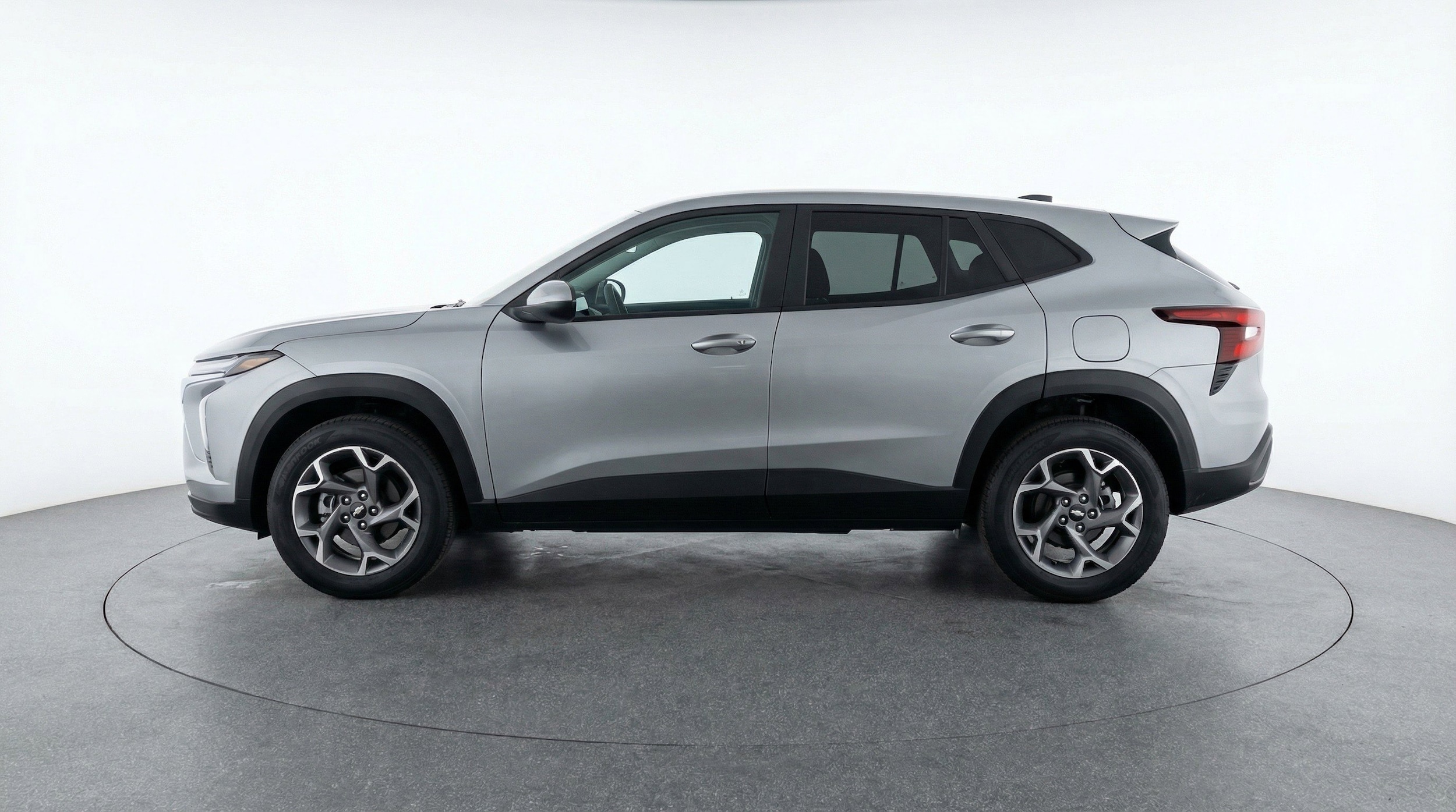 Thumbnail: 2025 Chevrolet Trax - 5