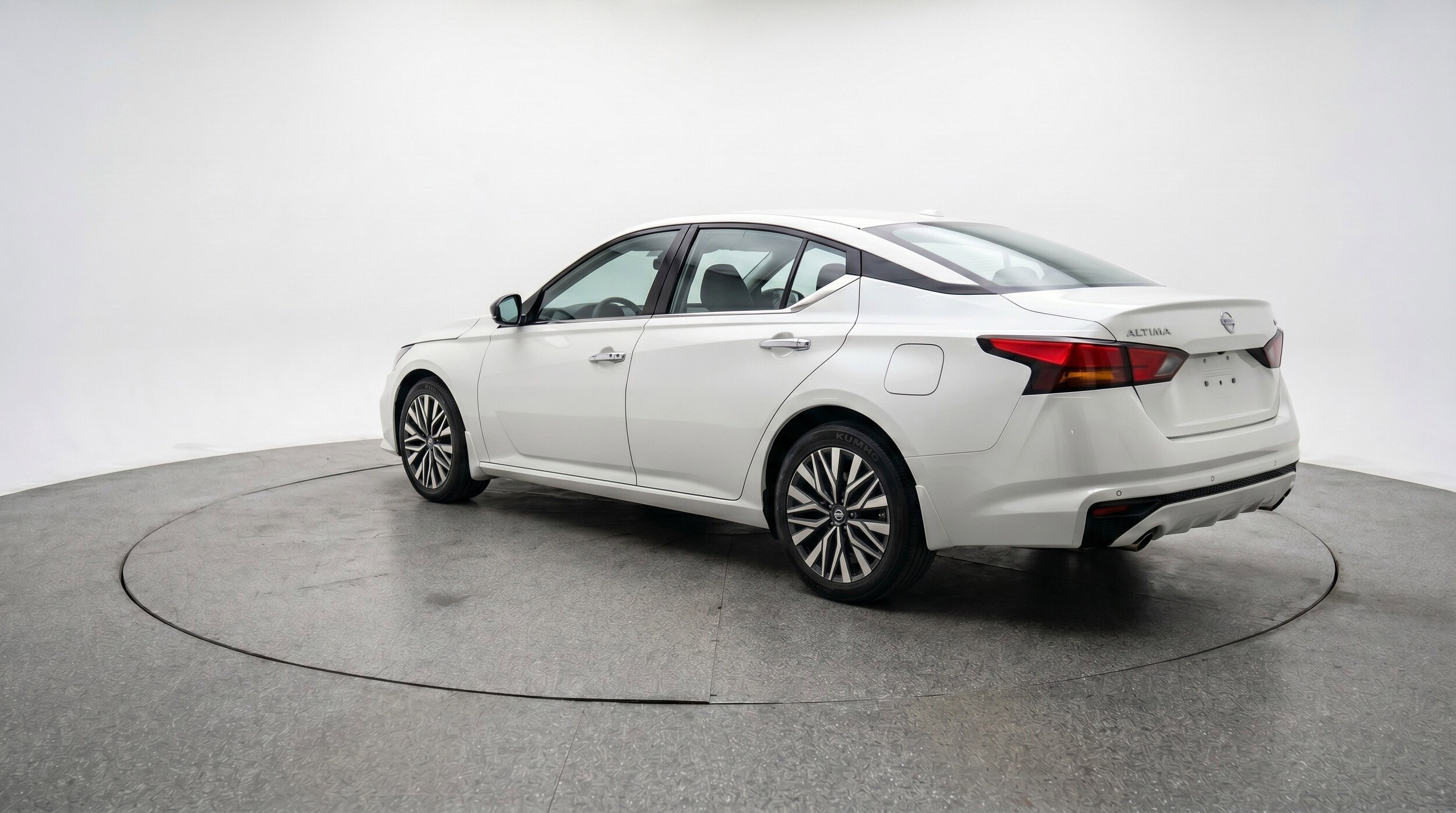 Thumbnail: 2025 Nissan Altima - 6