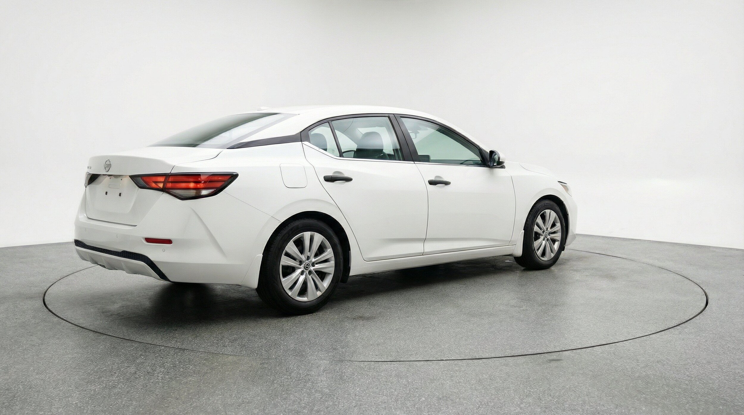 Thumbnail: 2025 Nissan Sentra - 9