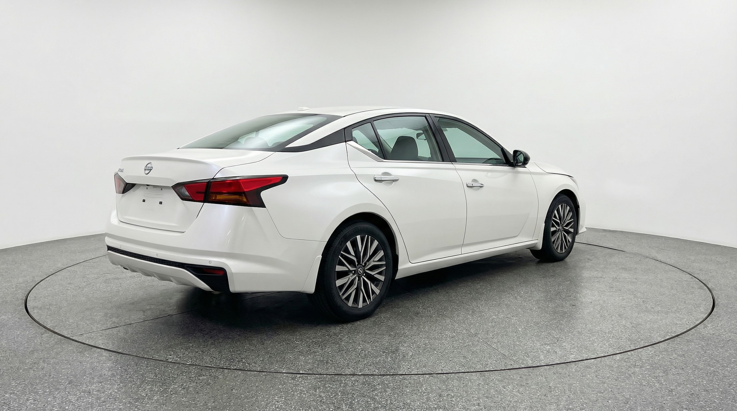 Thumbnail: 2025 Nissan Altima - 7