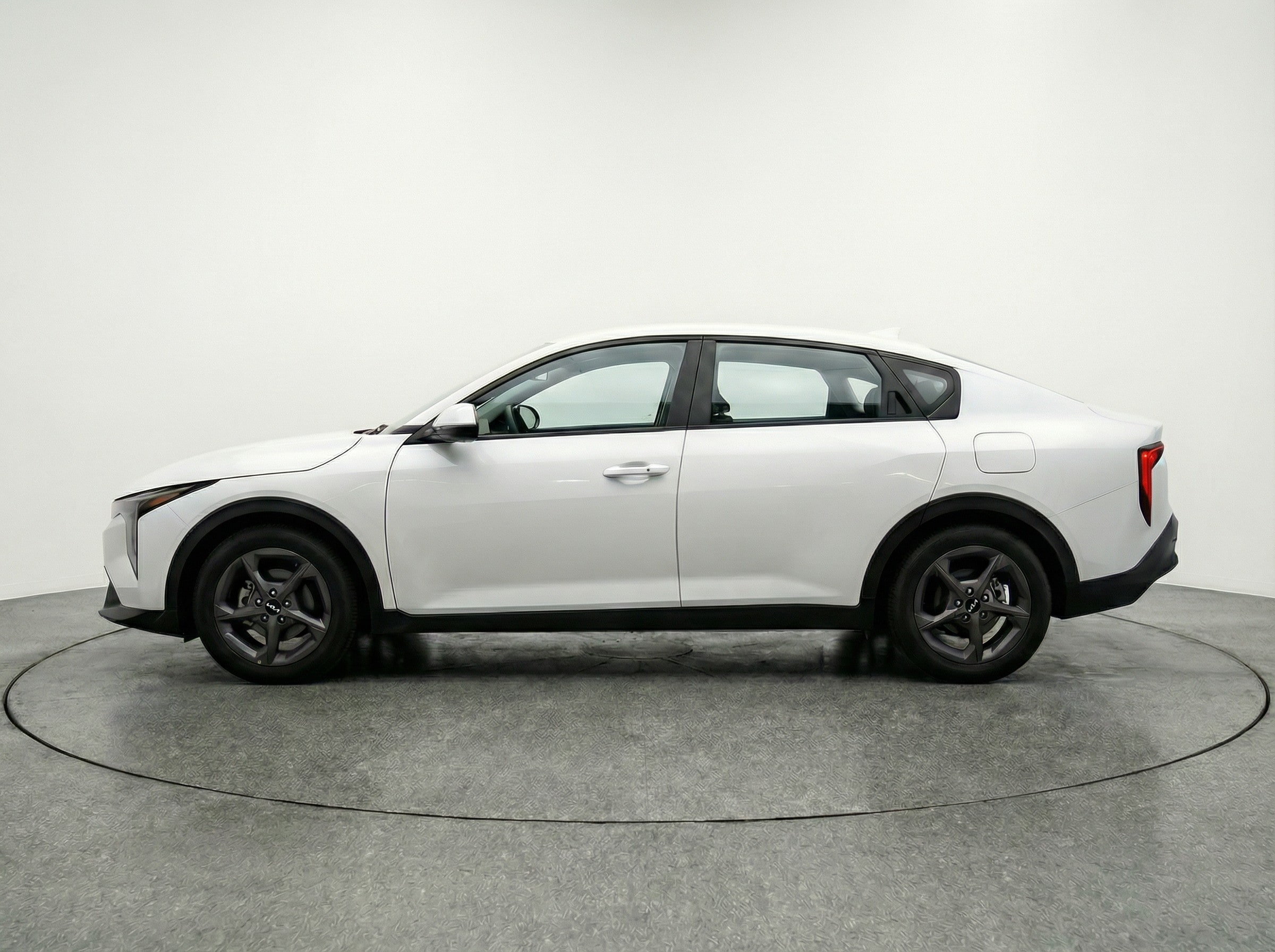 Thumbnail: 2025 Kia K4 - 4