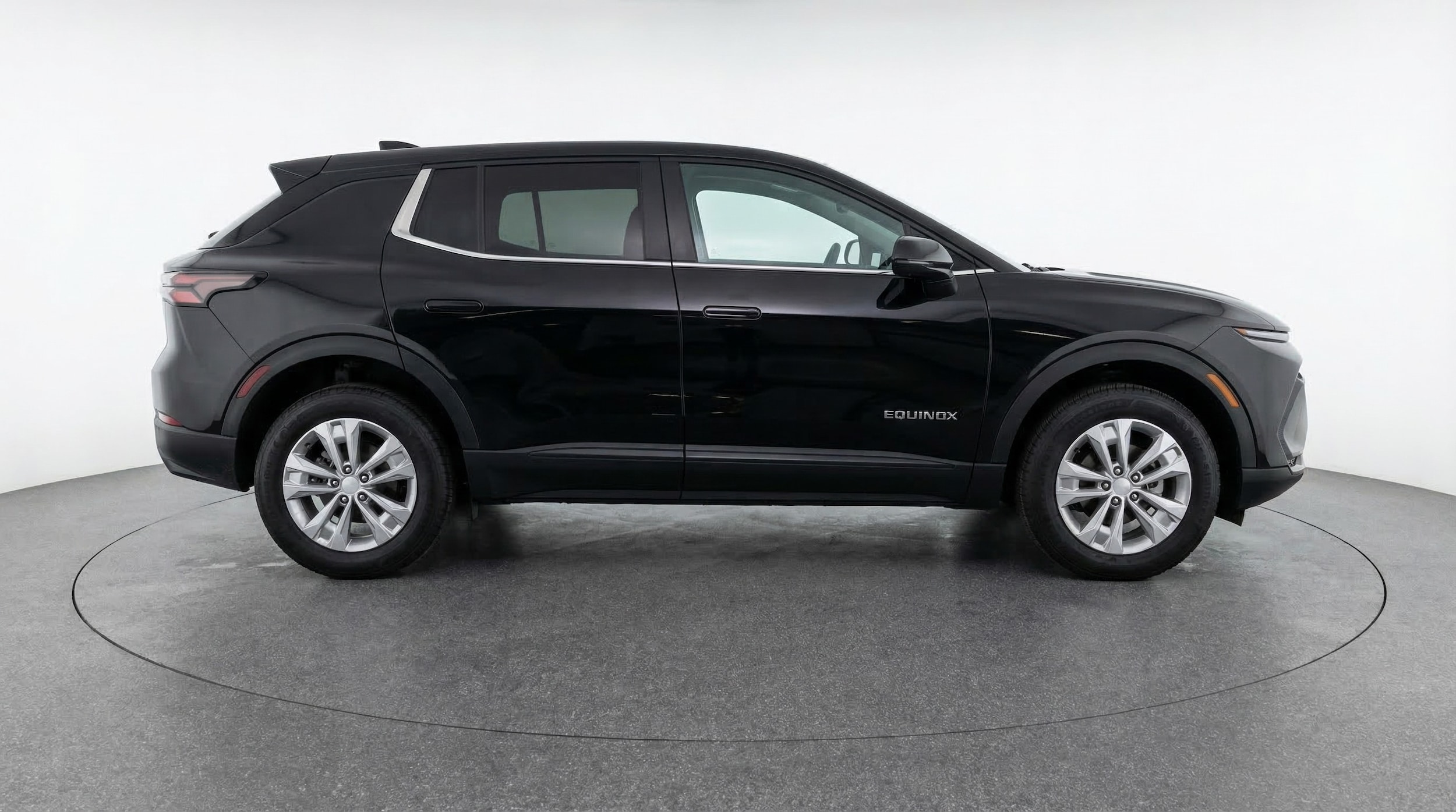 Thumbnail: 2025 Chevrolet Equinox - 8