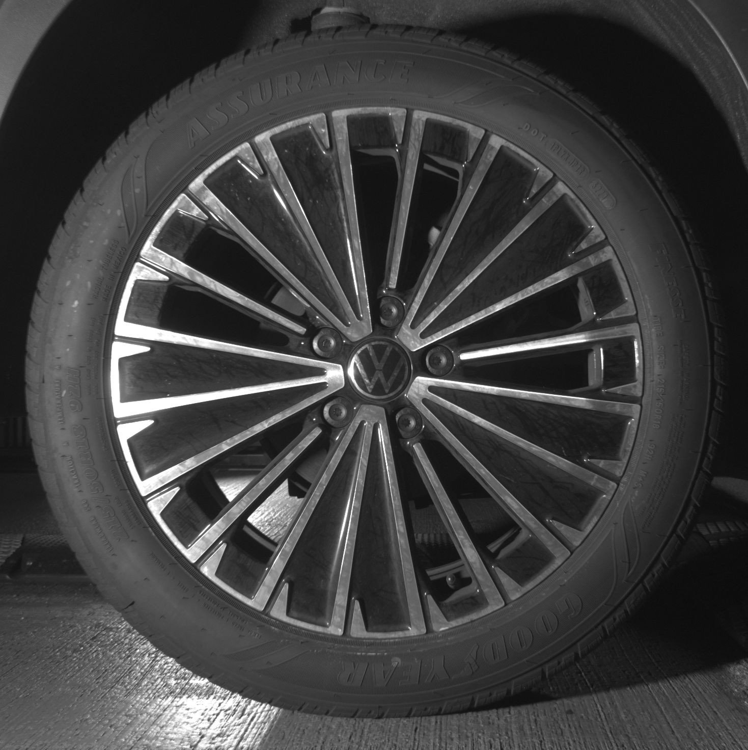 Thumbnail: 2025 Volkswagen Taos - 15