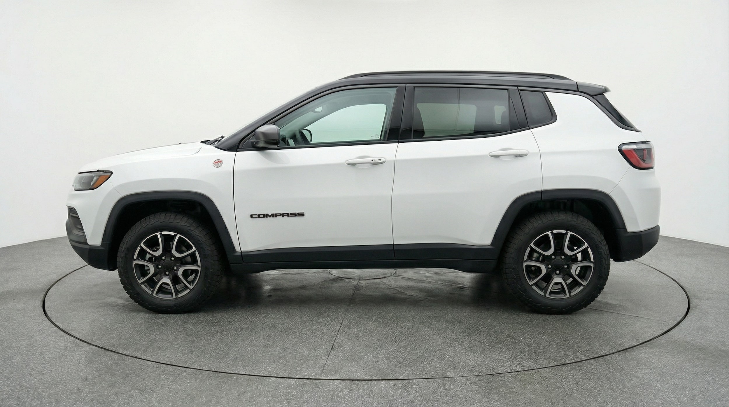 Thumbnail: 2025 Jeep Compass - 4