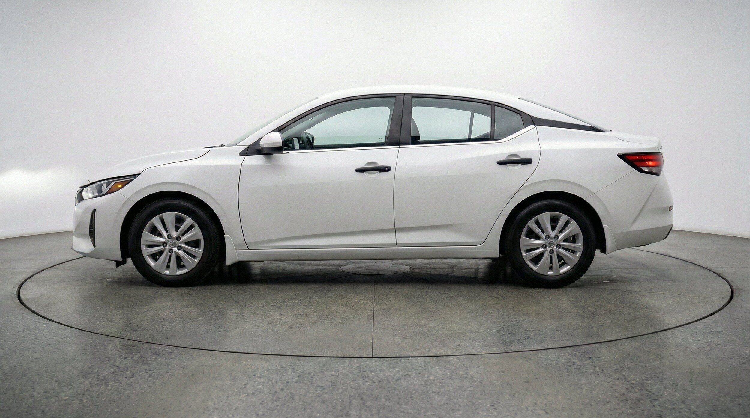 Thumbnail: 2025 Nissan Sentra - 5