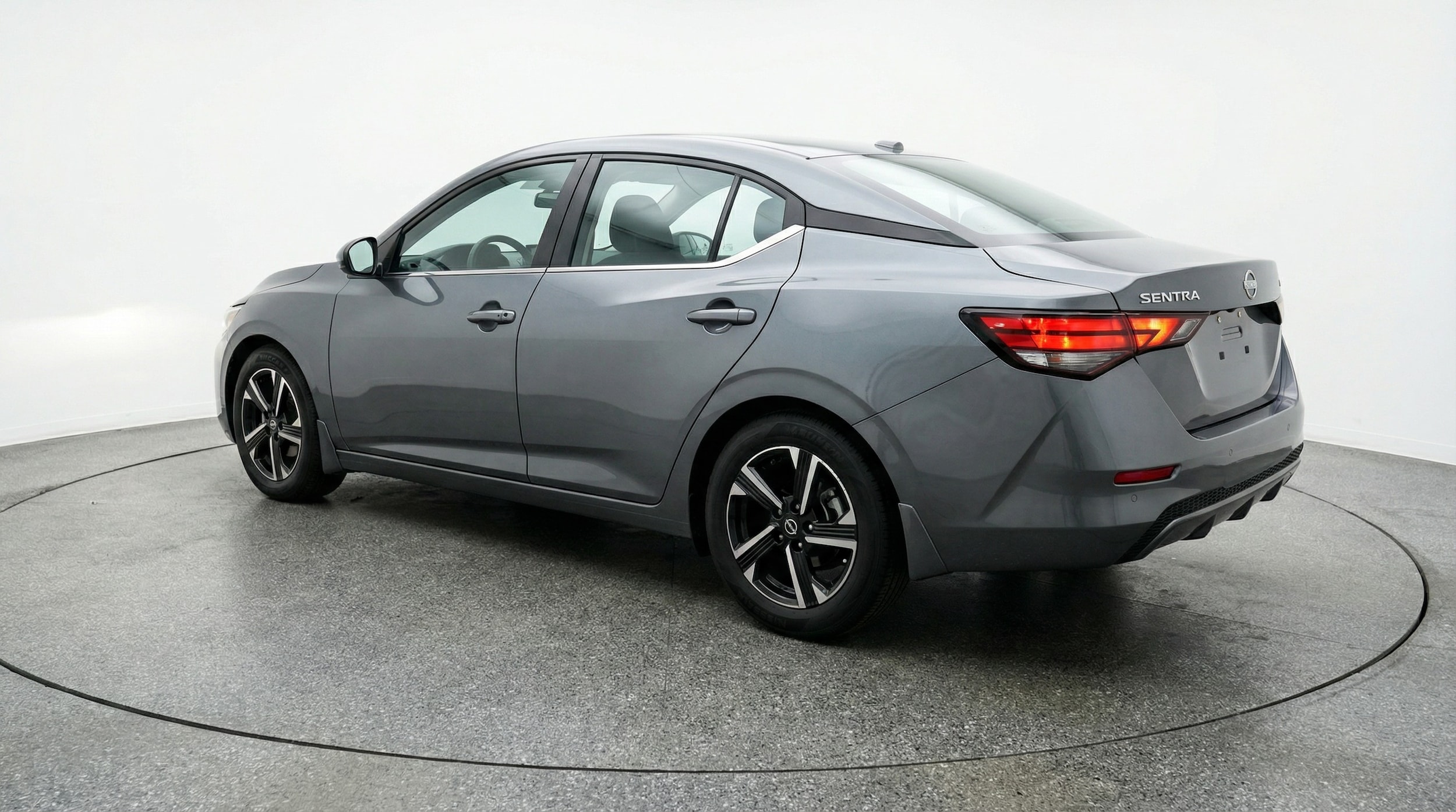 Thumbnail: 2025 Nissan Sentra - 5