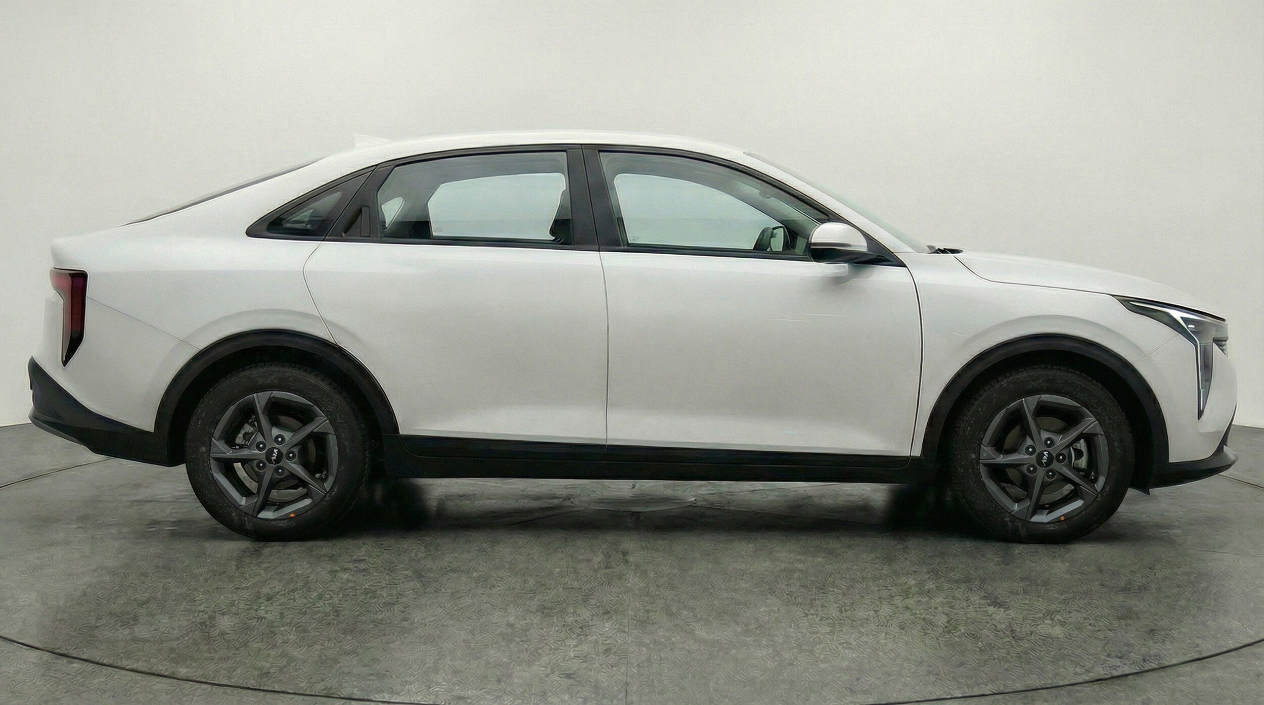 Thumbnail: 2025 Kia K4 - 11