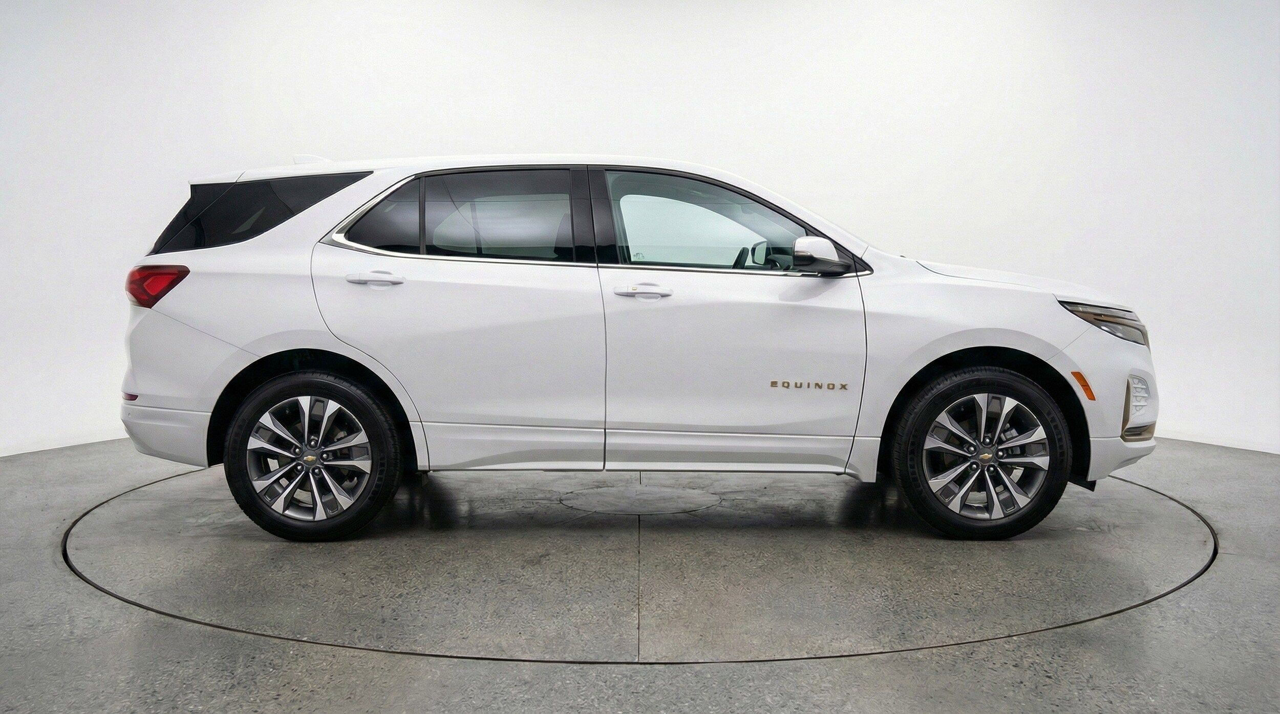 Thumbnail: 2025 Chevrolet Equinox - 11