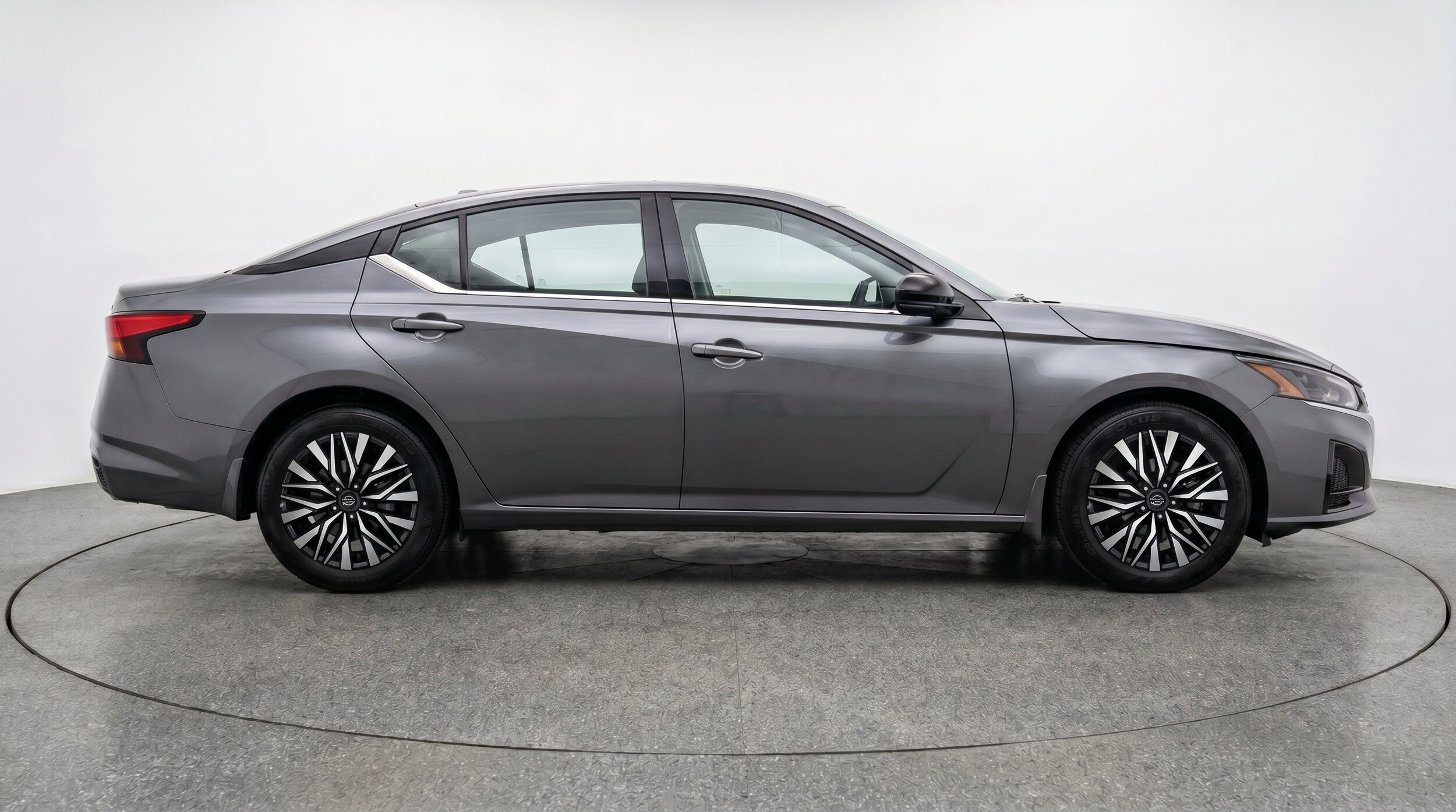 Thumbnail: 2026 Nissan Altima - 10