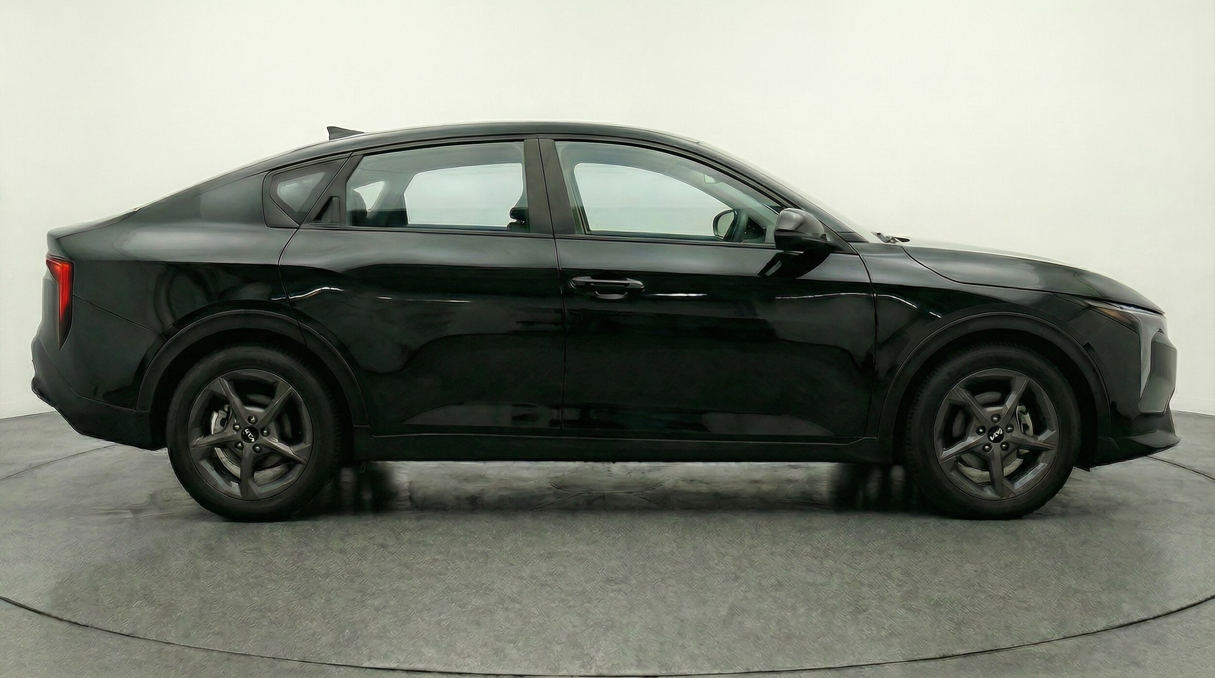 Thumbnail: 2025 Kia K4 - 8