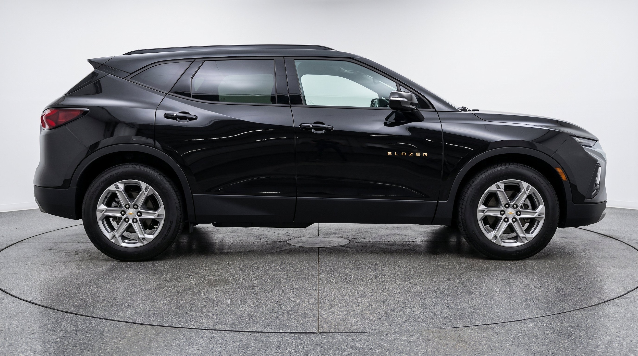 Thumbnail: 2025 Chevrolet Blazer - 10