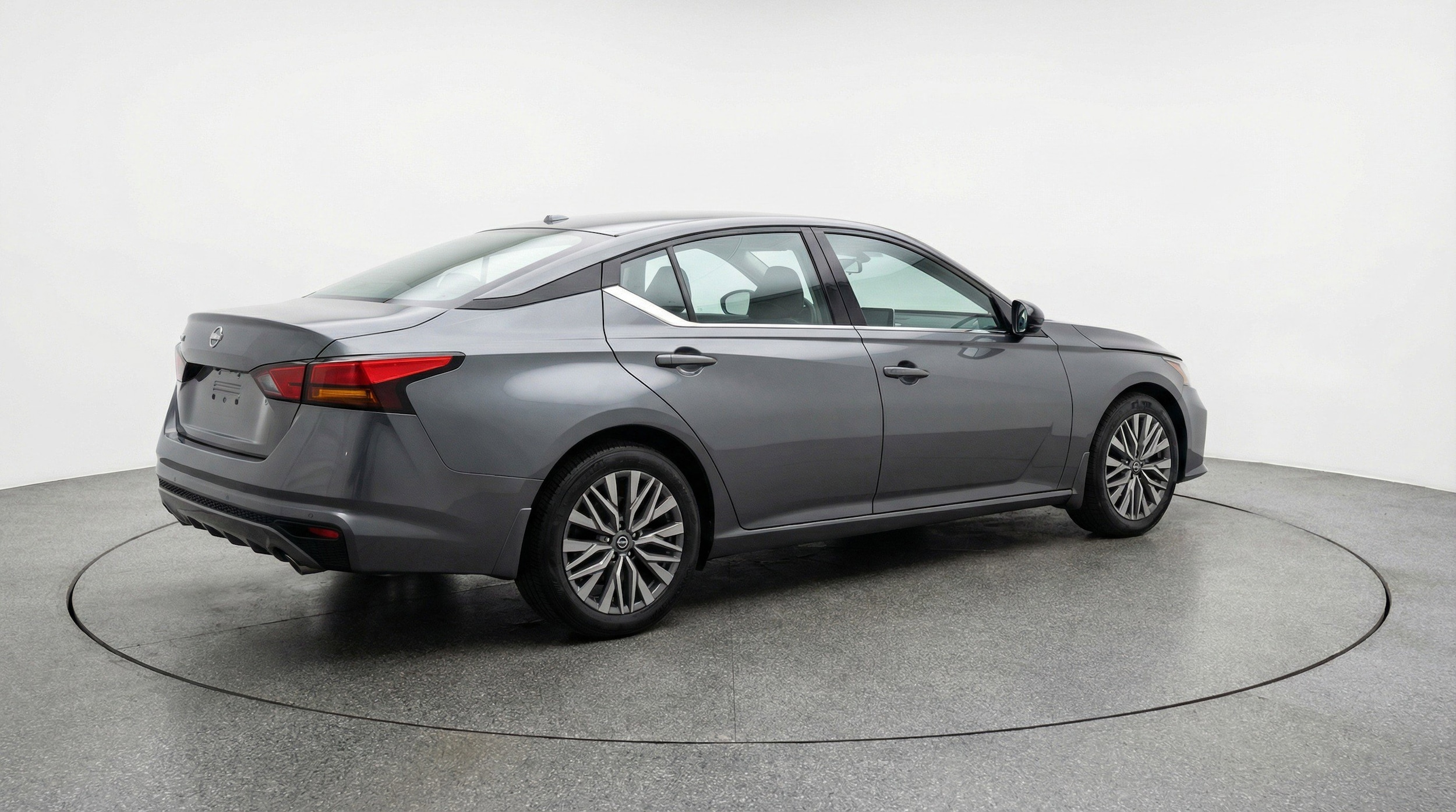 Thumbnail: 2025 Nissan Altima - 9