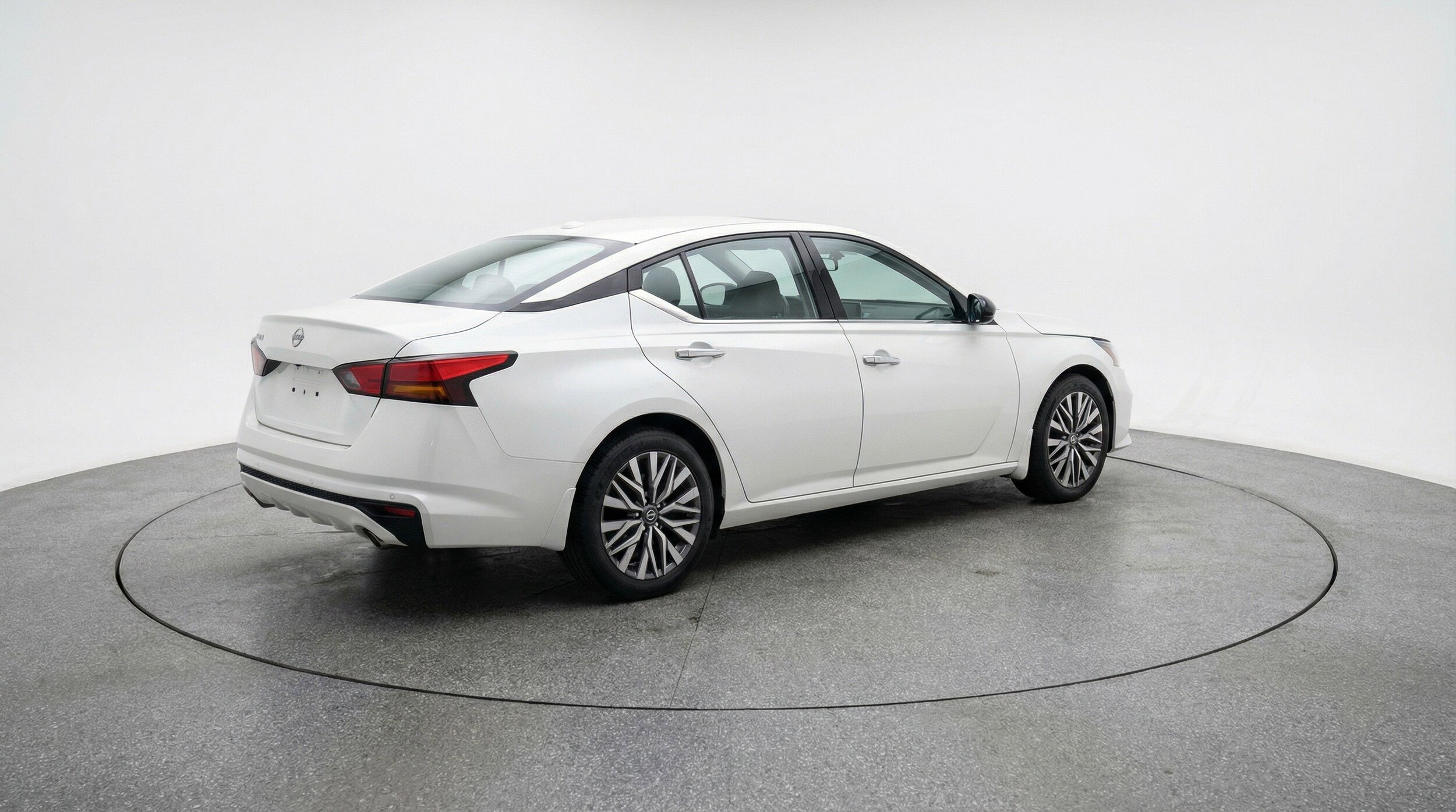 Thumbnail: 2025 Nissan Altima - 6