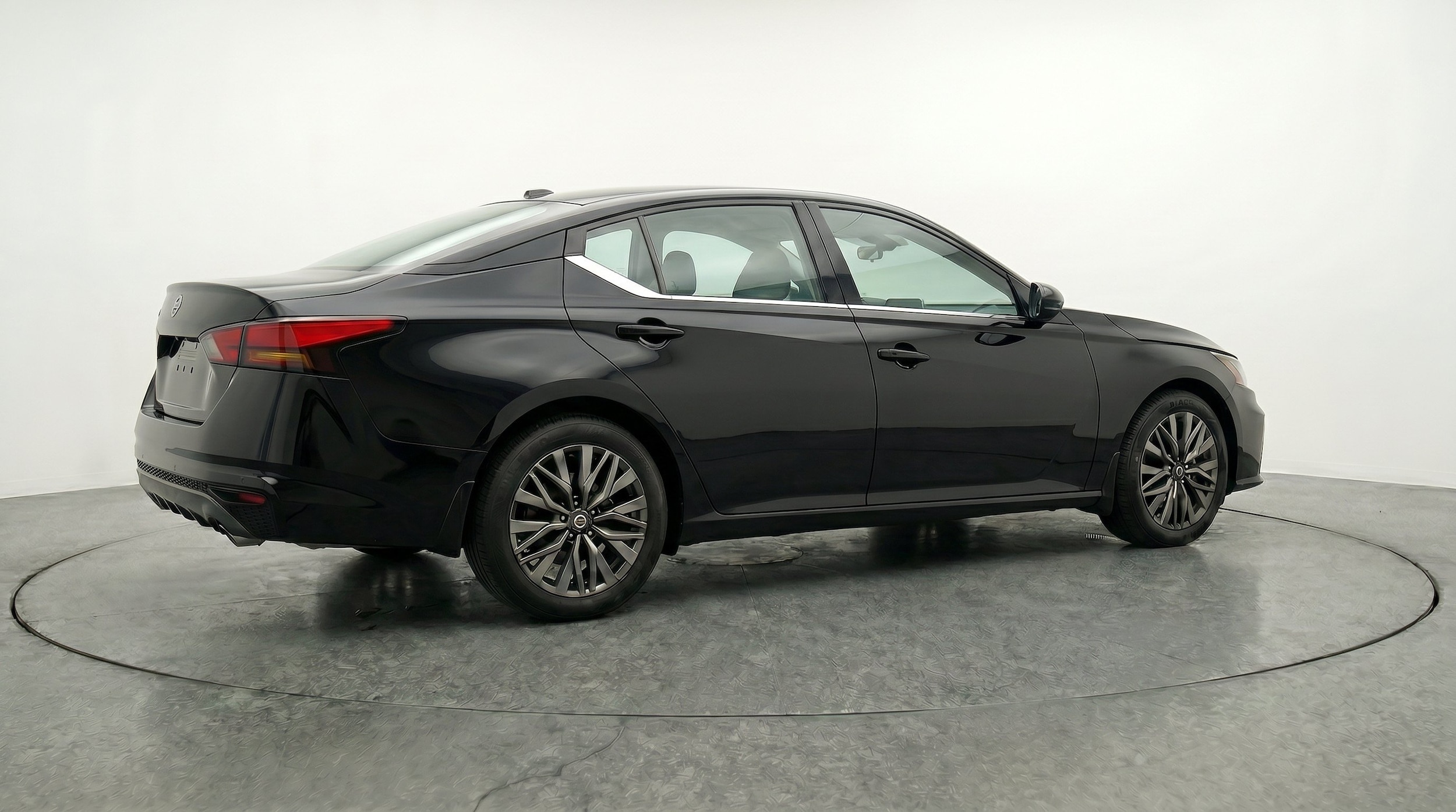 Thumbnail: 2026 Nissan Altima - 9