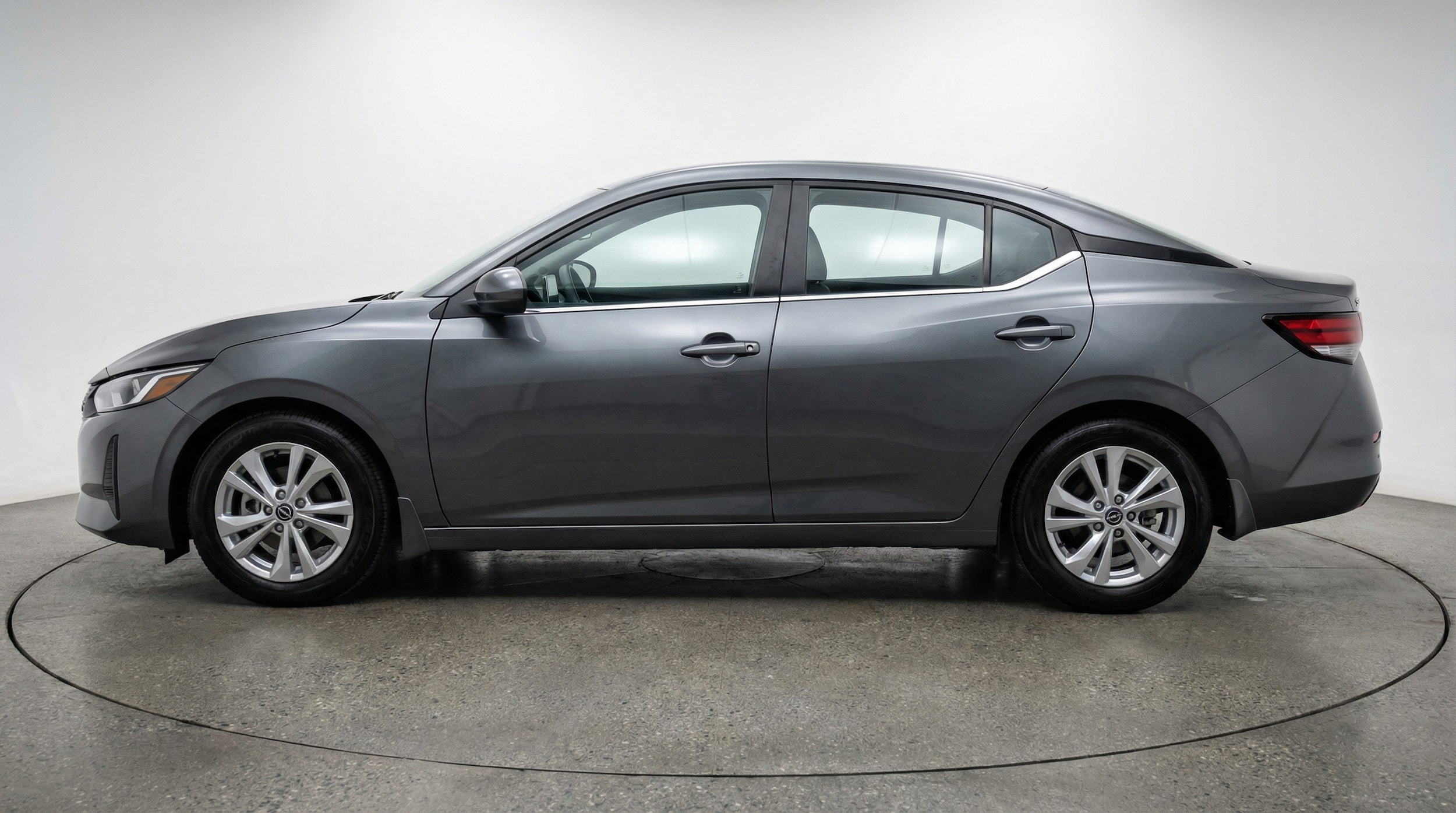 Thumbnail: 2025 Nissan Sentra - 4