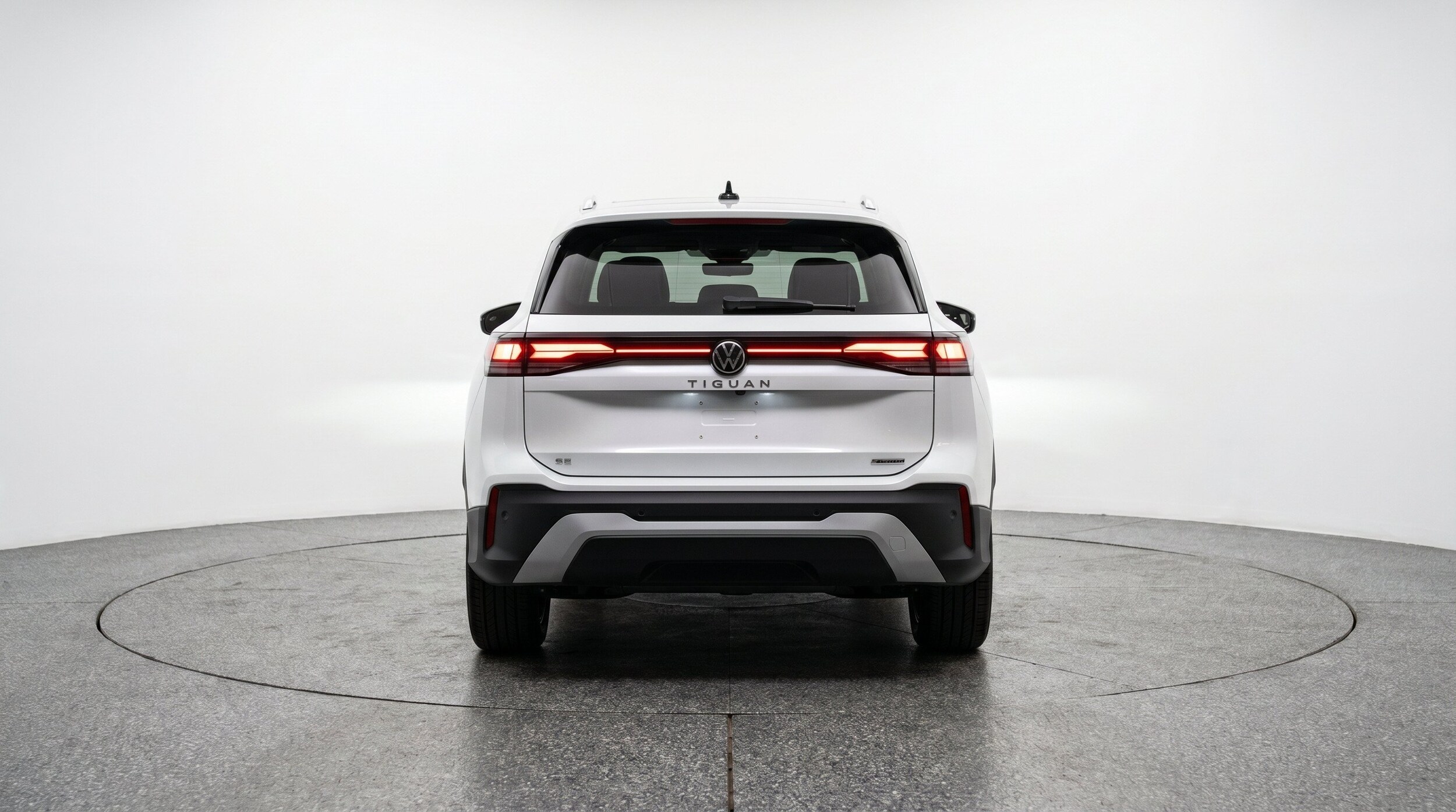 Thumbnail: 2026 Volkswagen Tiguan - 7