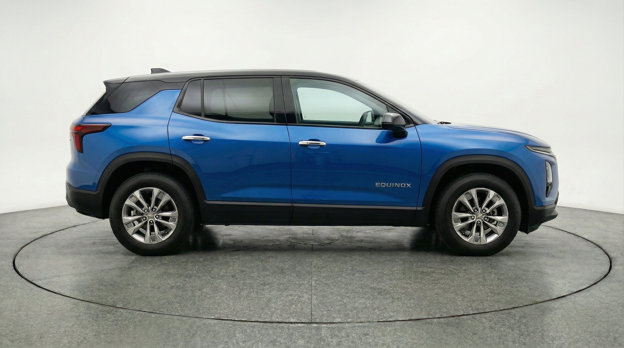 Thumbnail: 2025 Chevrolet Equinox - 11