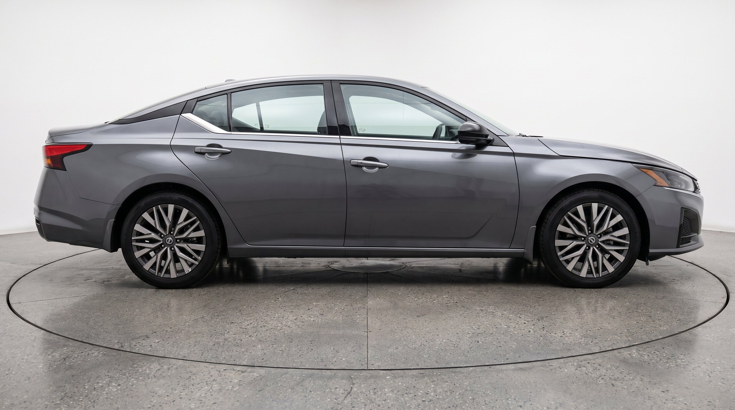 Thumbnail: 2025 Nissan Altima - 10