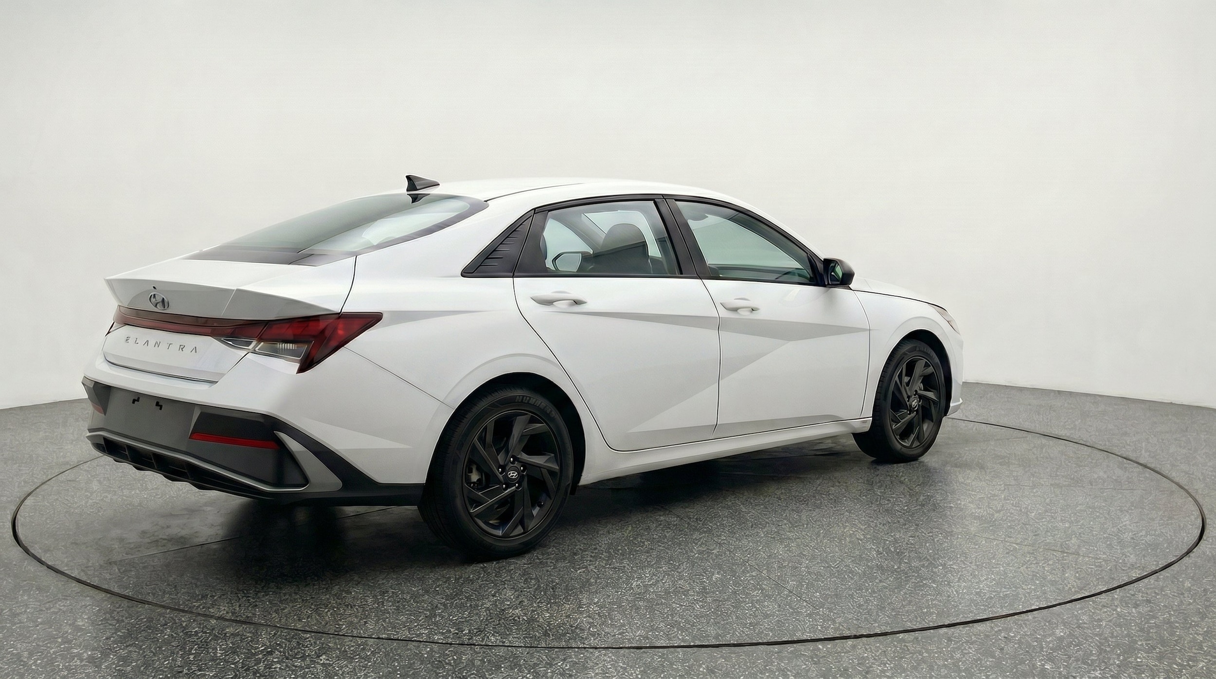 Thumbnail: 2026 Hyundai Elantra - 9