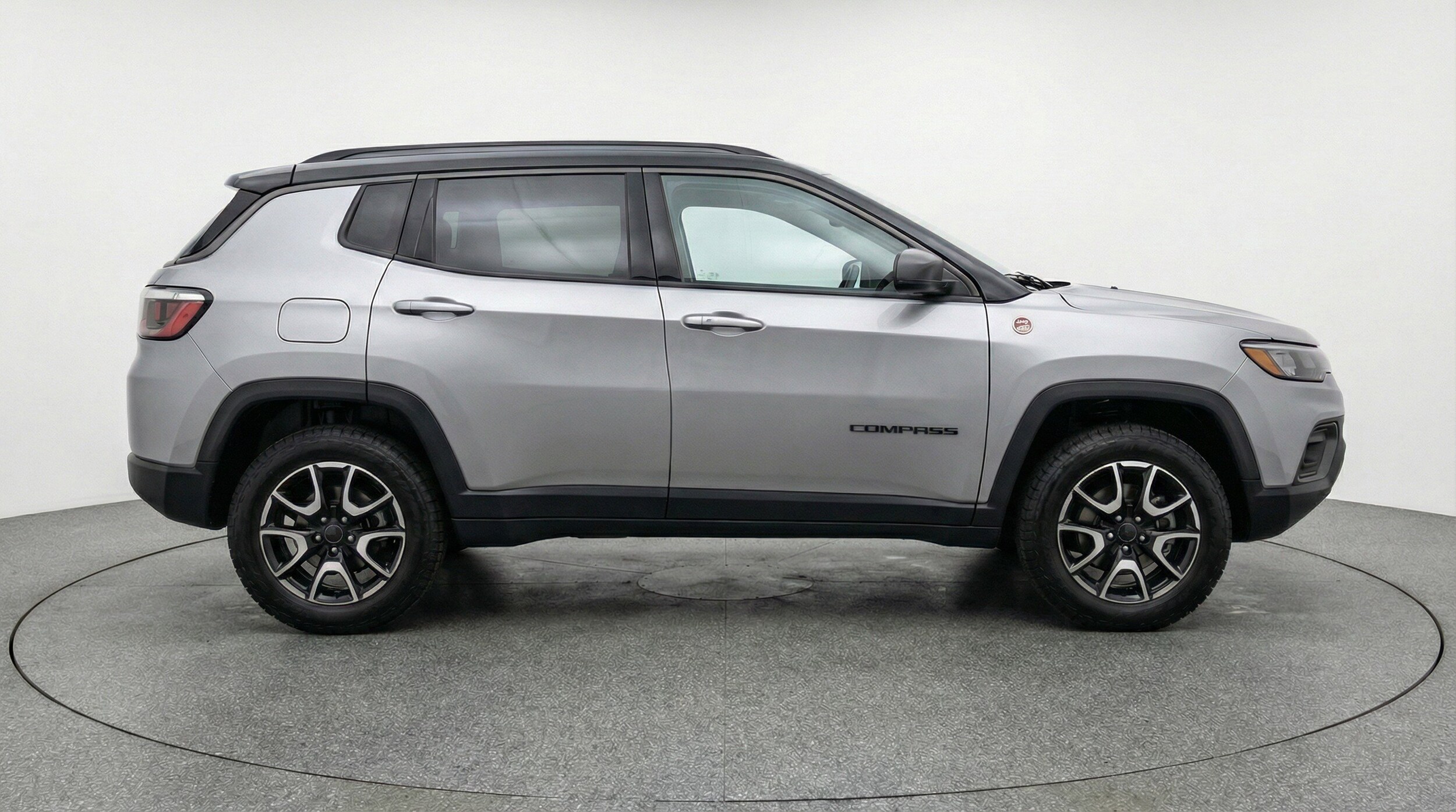 Thumbnail: 2025 Jeep Compass - 11