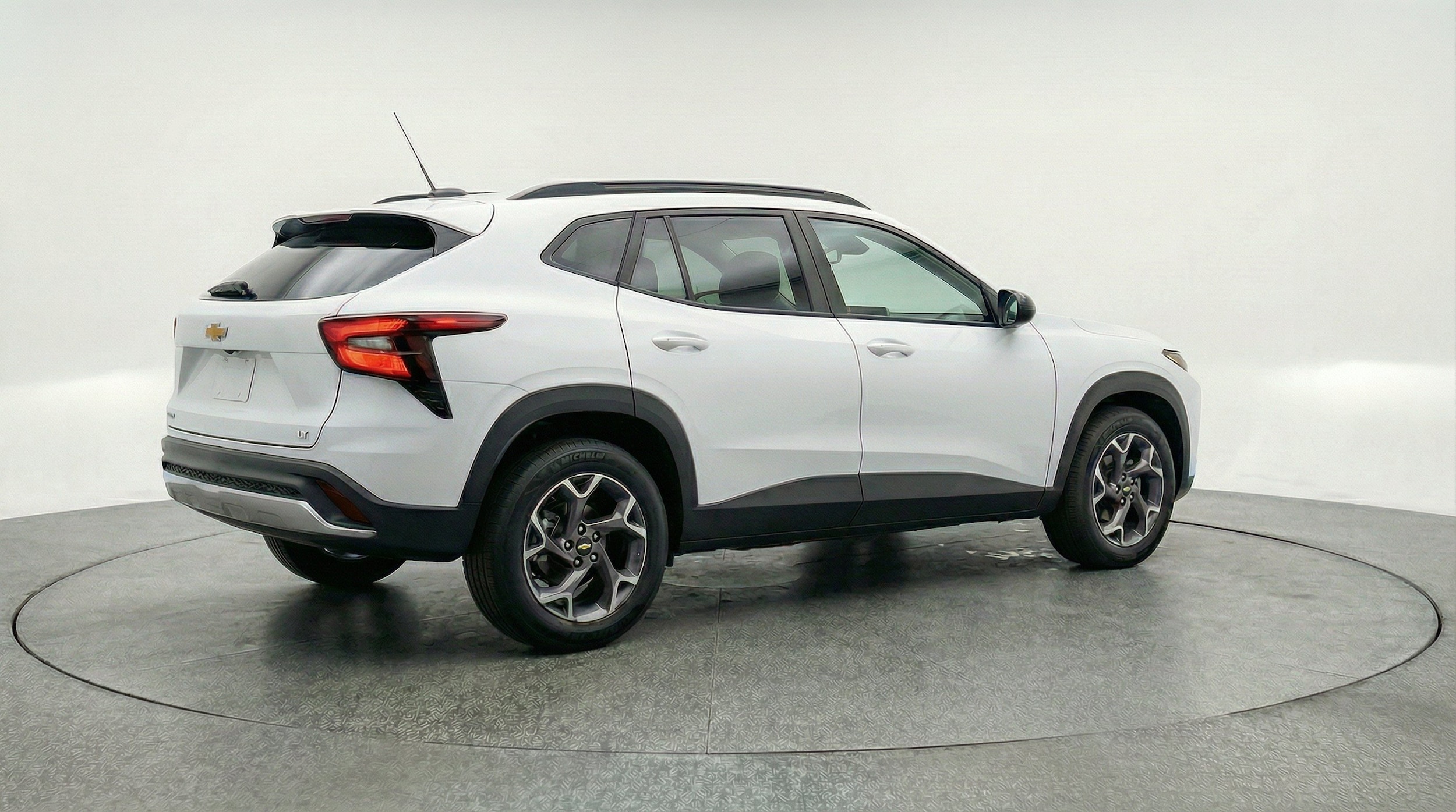 Thumbnail: 2025 Chevrolet Trax - 9