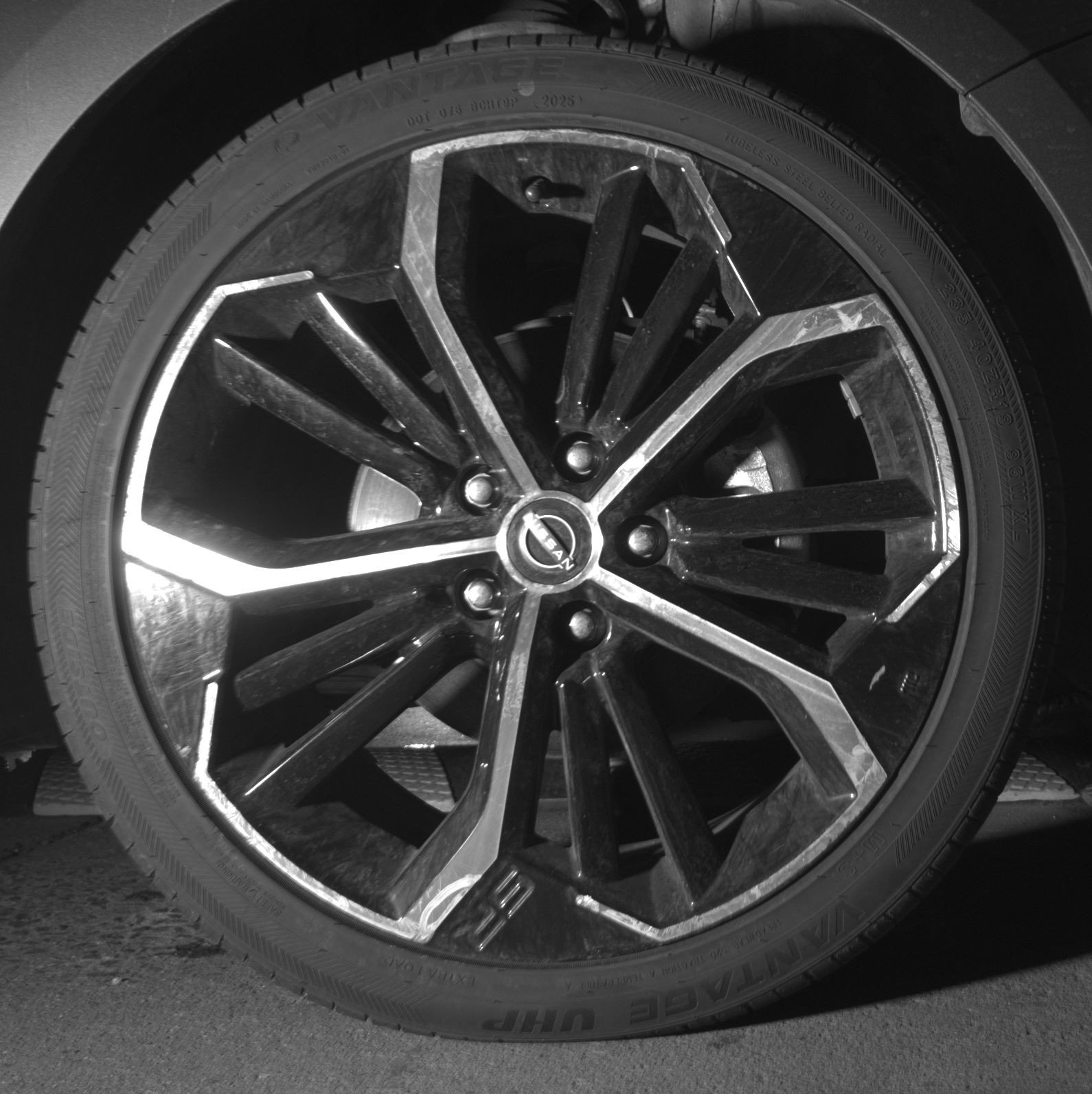 Thumbnail: 2025 Nissan Altima - 13