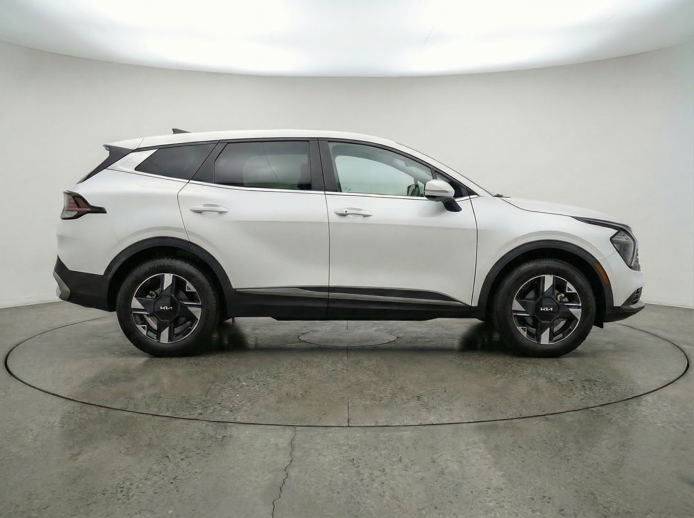 Thumbnail: 2026 Kia Sportage - 11