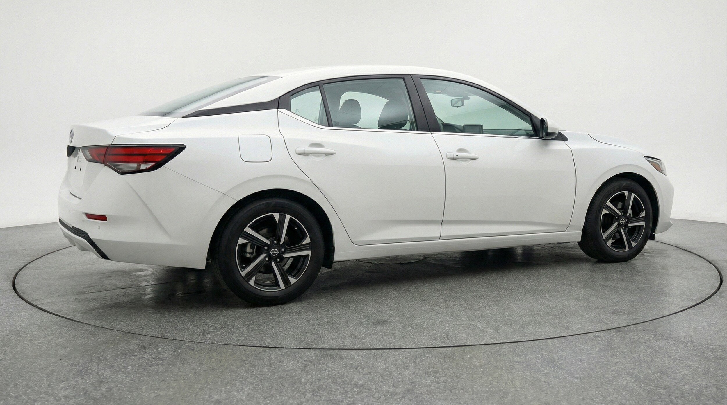 Thumbnail: 2025 Nissan Sentra - 9