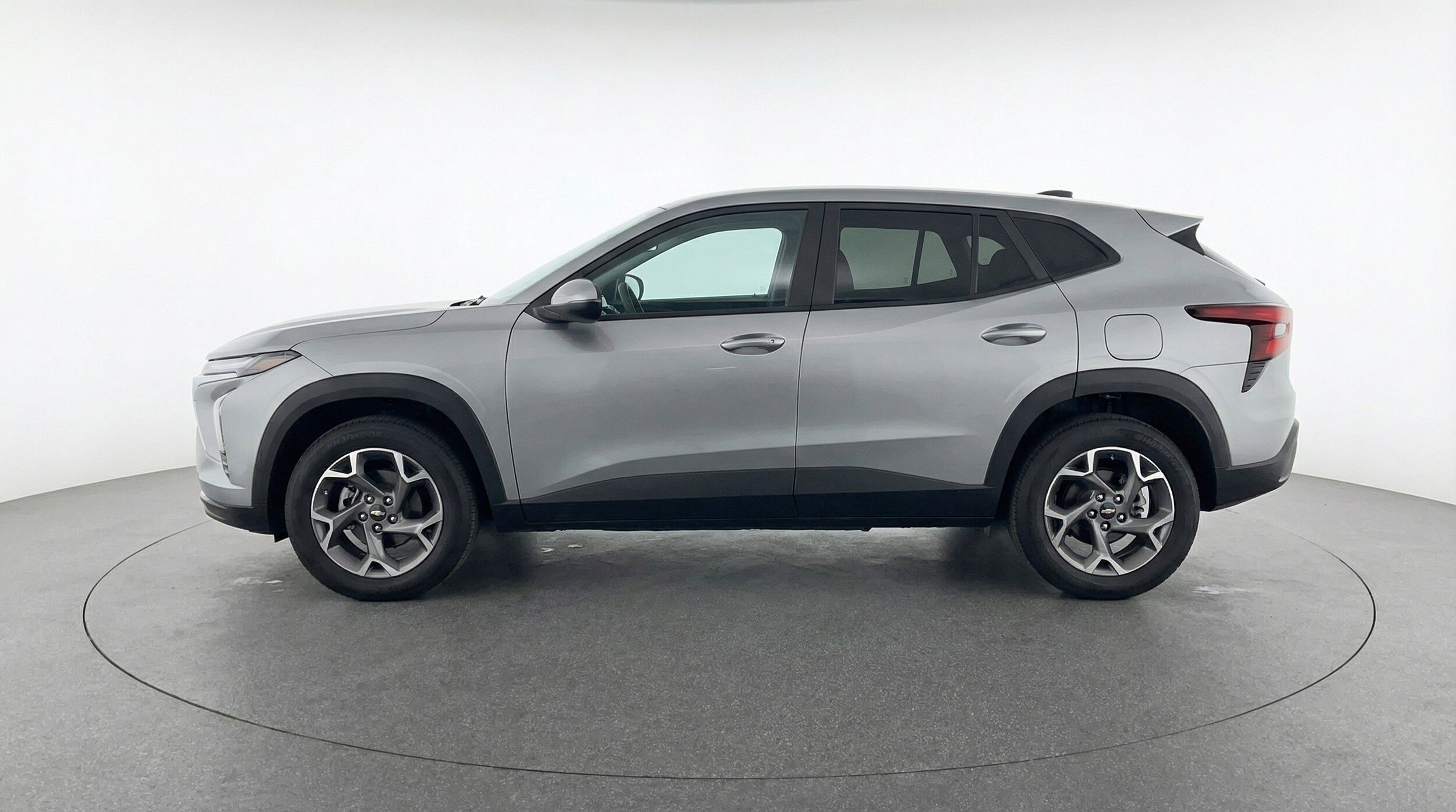 Thumbnail: 2025 Chevrolet Trax - 5
